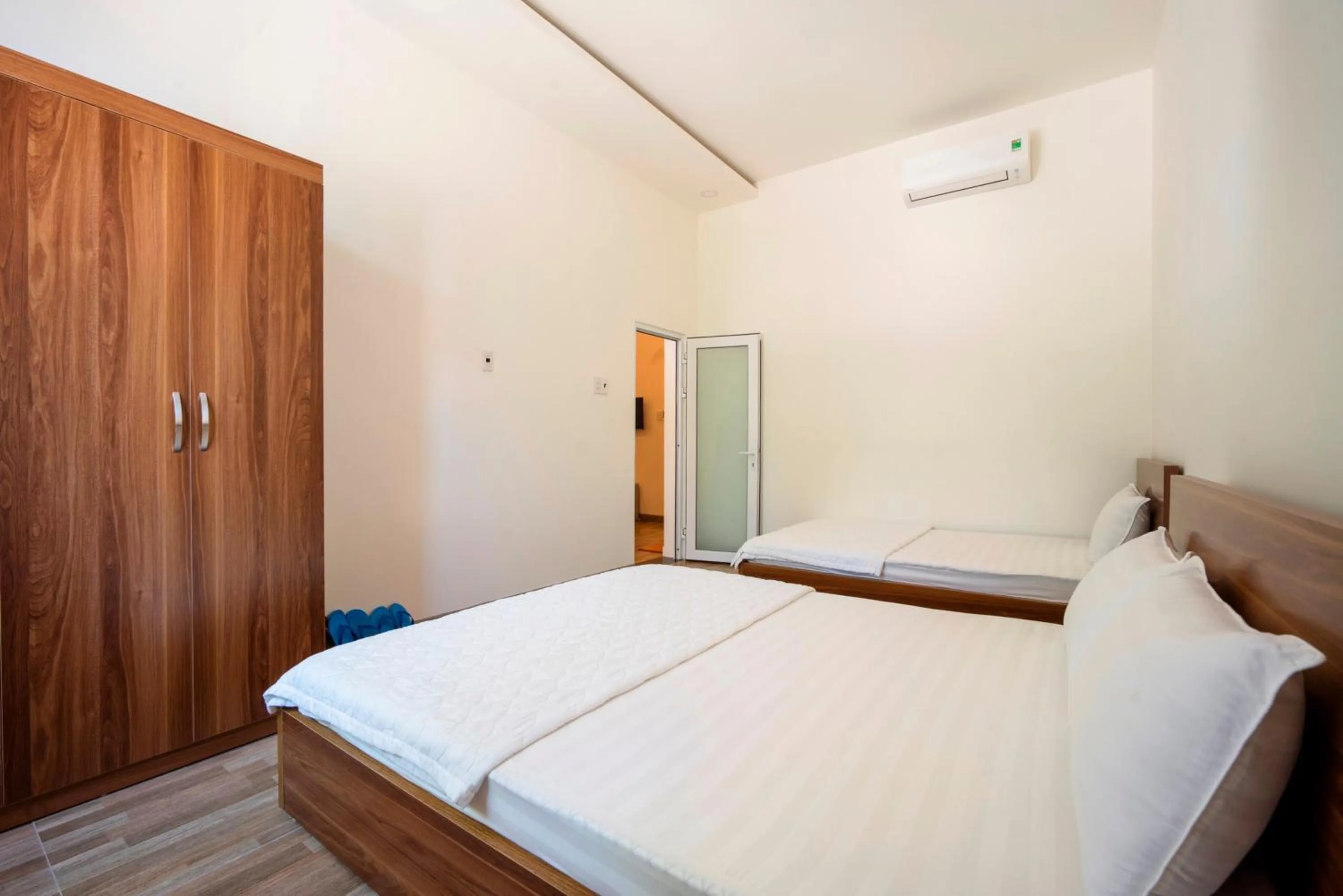 Bed in Phú Quốc Hotel