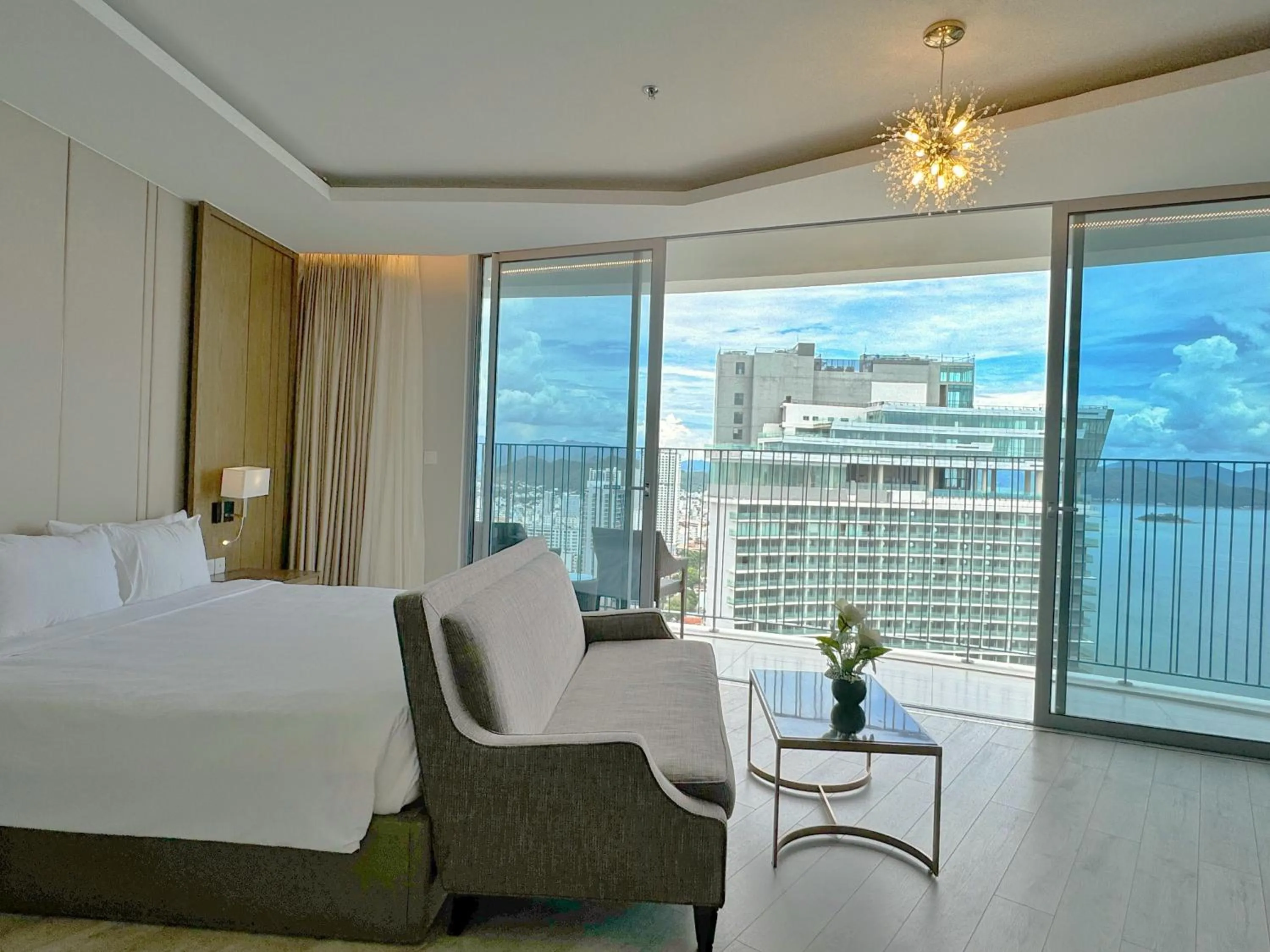 Bed in Wise Stay Panorama Condotel