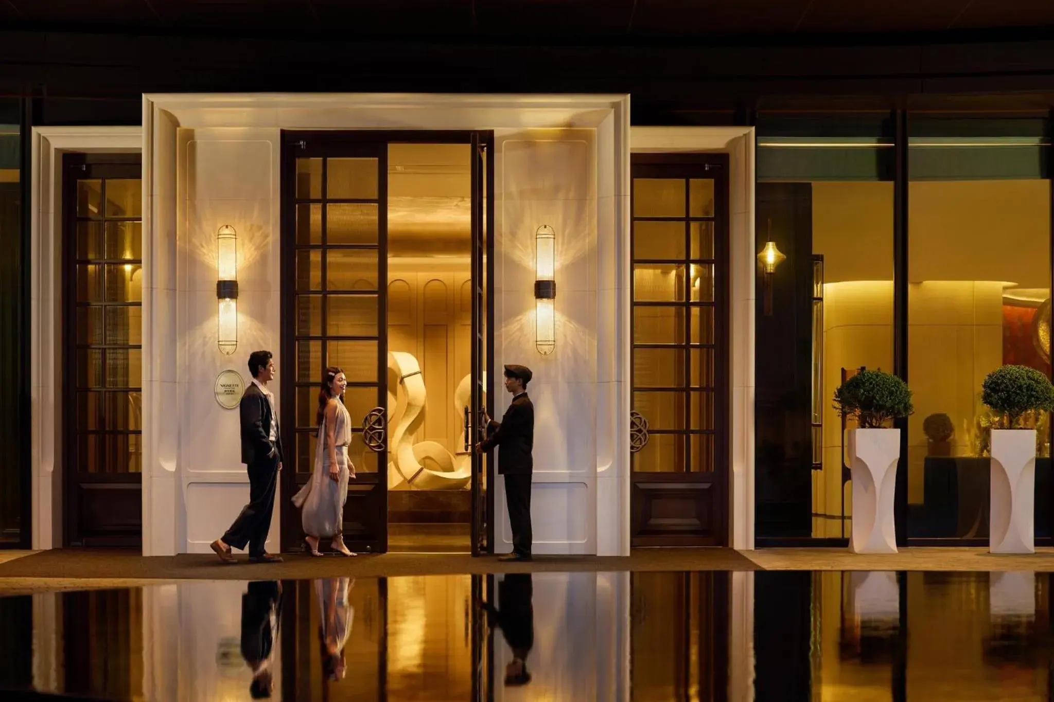 Property building in Hangzhou Wulin GDA Hotel, Vignette Collection Property building in Hangzhou Wulin GDA Hotel, Vignette Collection