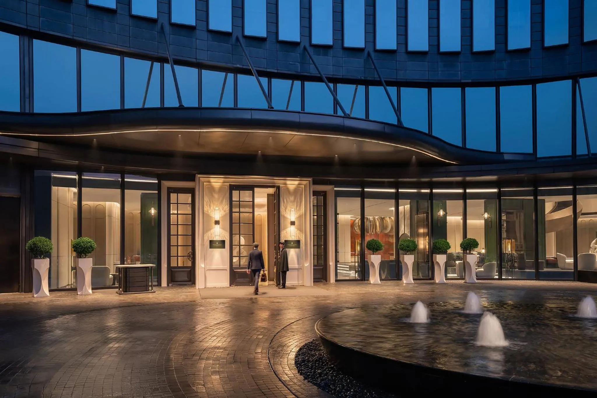 Property building in InterContinental Hangzhou Wulin by IHG