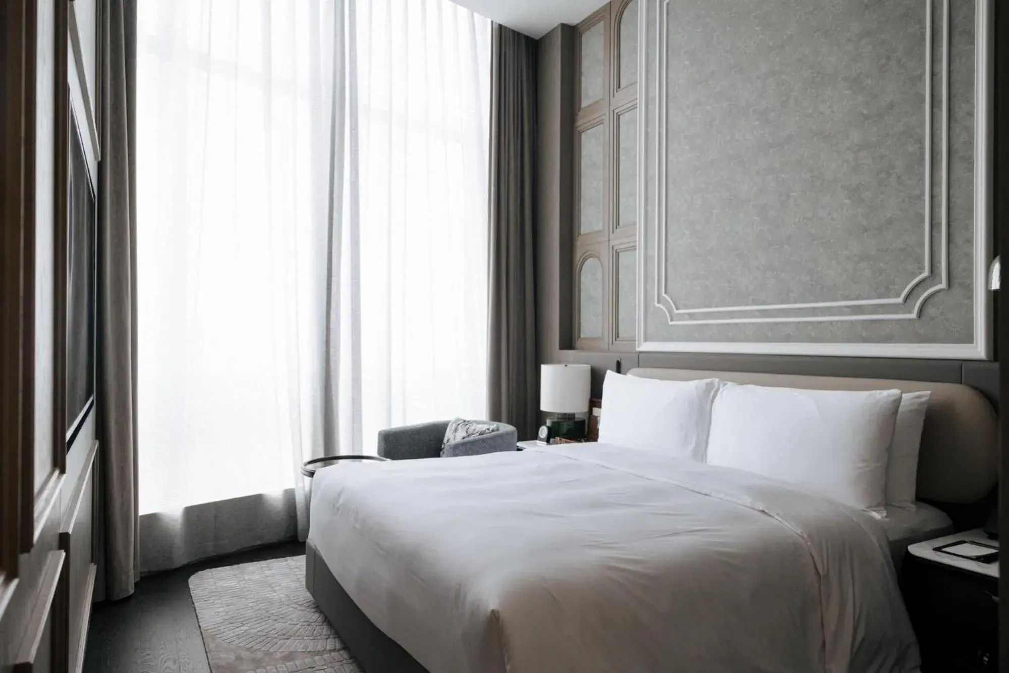 Bedroom, Bed in Hangzhou Wulin GDA Hotel, Vignette Collection - Nearby the iconic Wulin Square, with only a few minutes' walk to the West Lake Bedroom, Bed in Hangzhou Wulin GDA Hotel, Vignette Collection - Nearby the iconic Wulin Square, with only a few minutes' walk to the West Lake