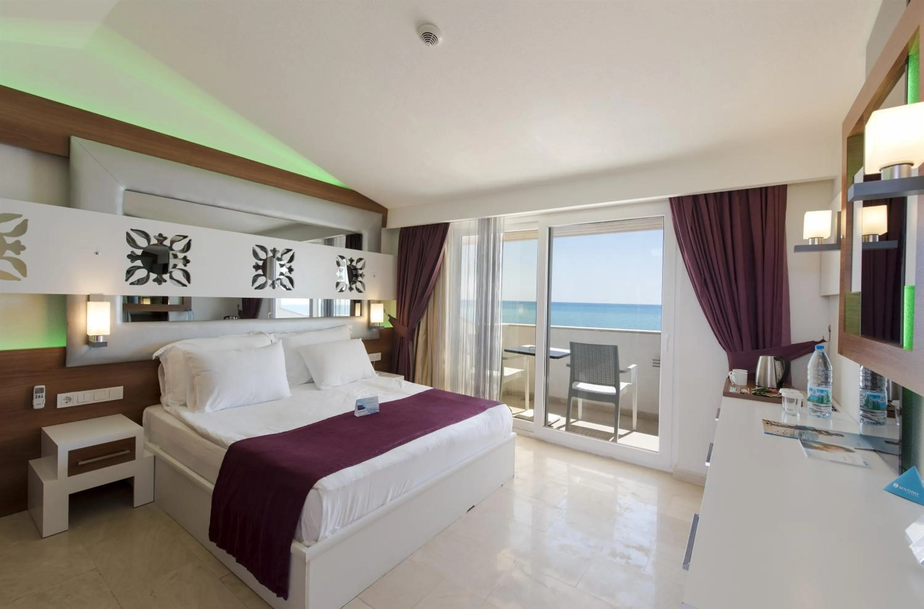 Day, Bed in Flora Garden Beach Hotel - Adults Only 16 Plus - Couples Concept