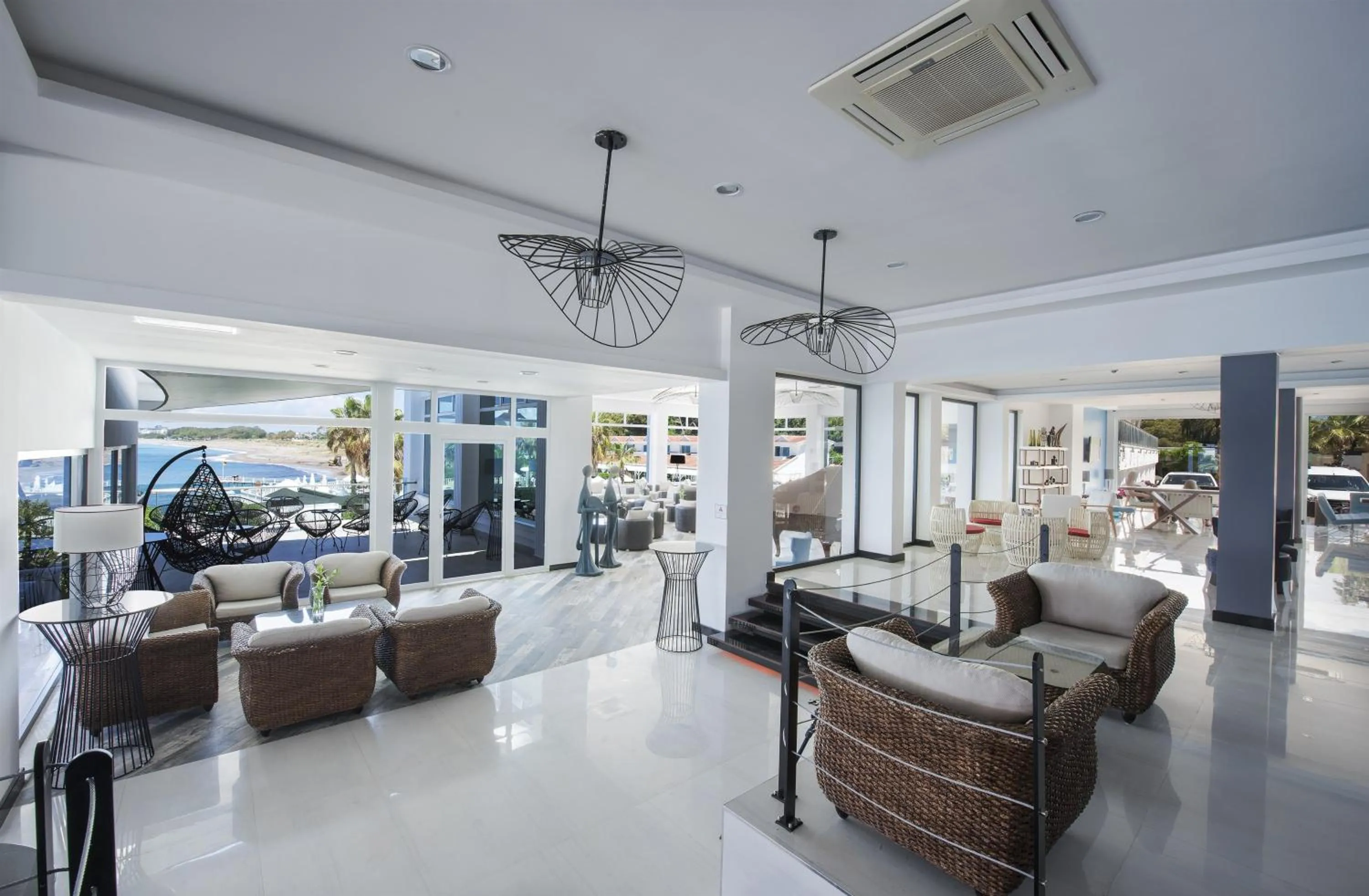 Day in Flora Garden Beach Hotel - Adults Only 16 Plus - Couples Concept