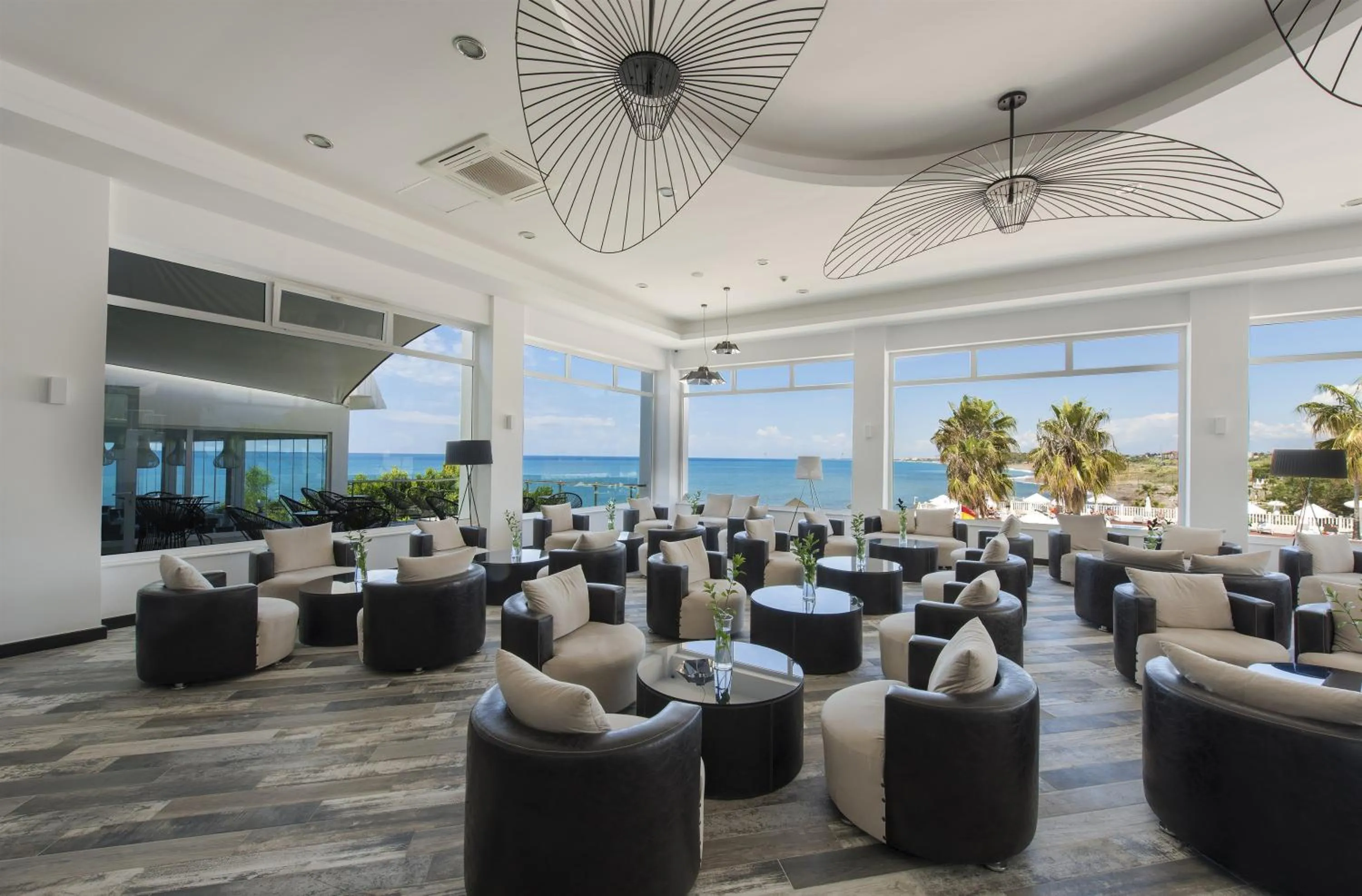 Day in Flora Garden Beach Hotel - Adults Only 16 Plus - Couples Concept
