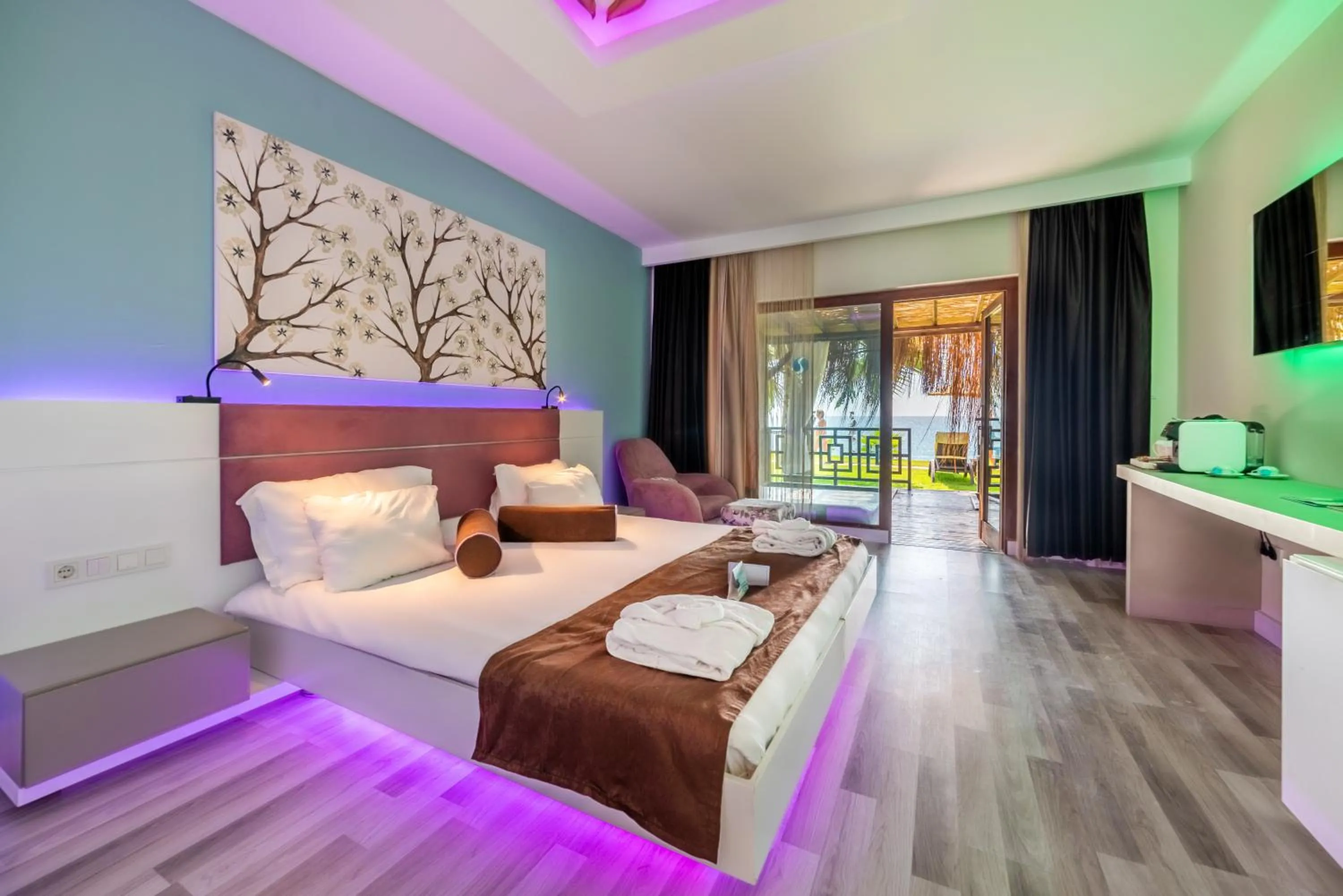 Bed in Flora Garden Beach Hotel - Adults Only 16 Plus - Couples Concept