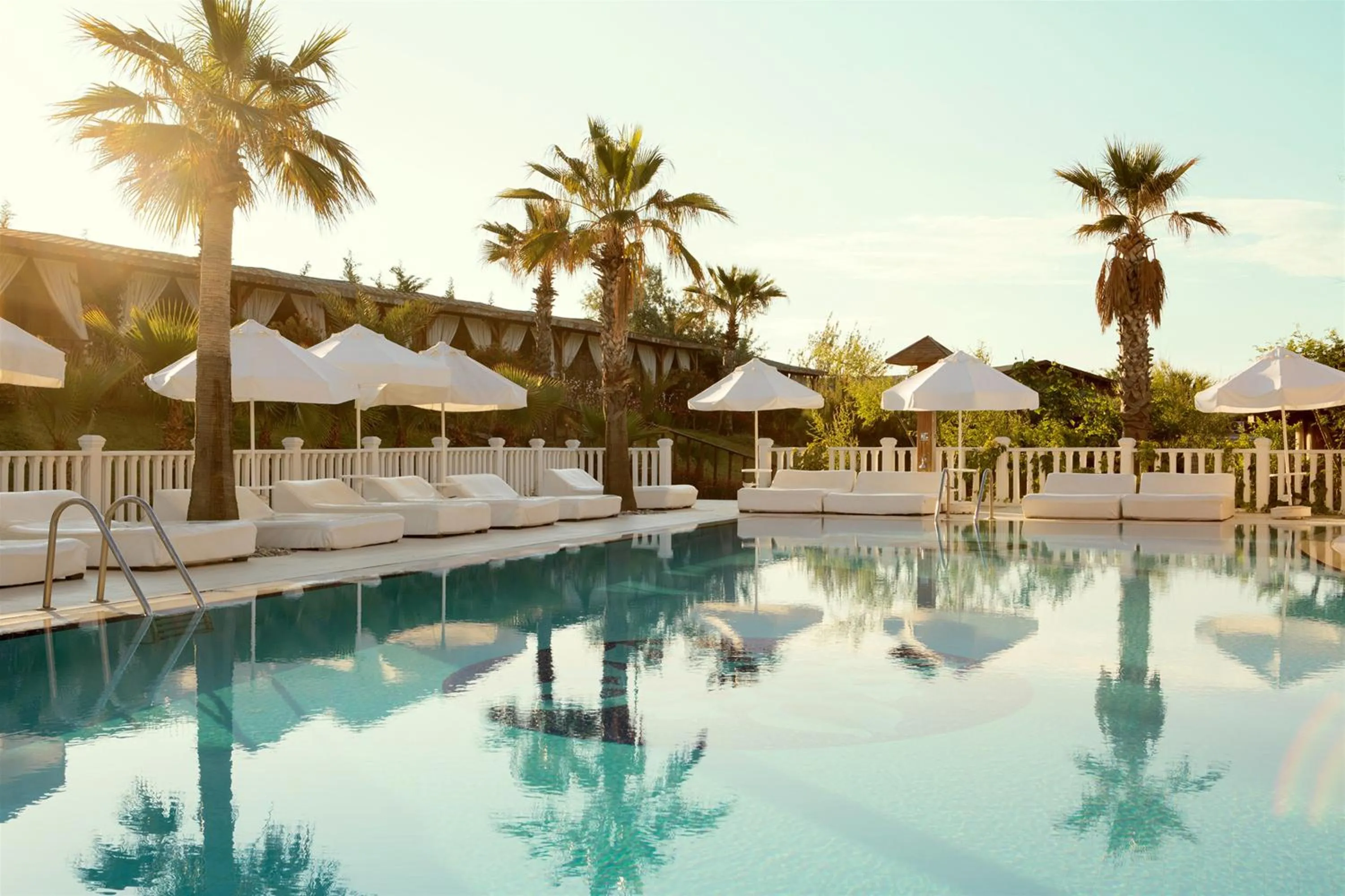 Day in Flora Garden Beach Hotel - Adults Only 16 Plus - Couples Concept