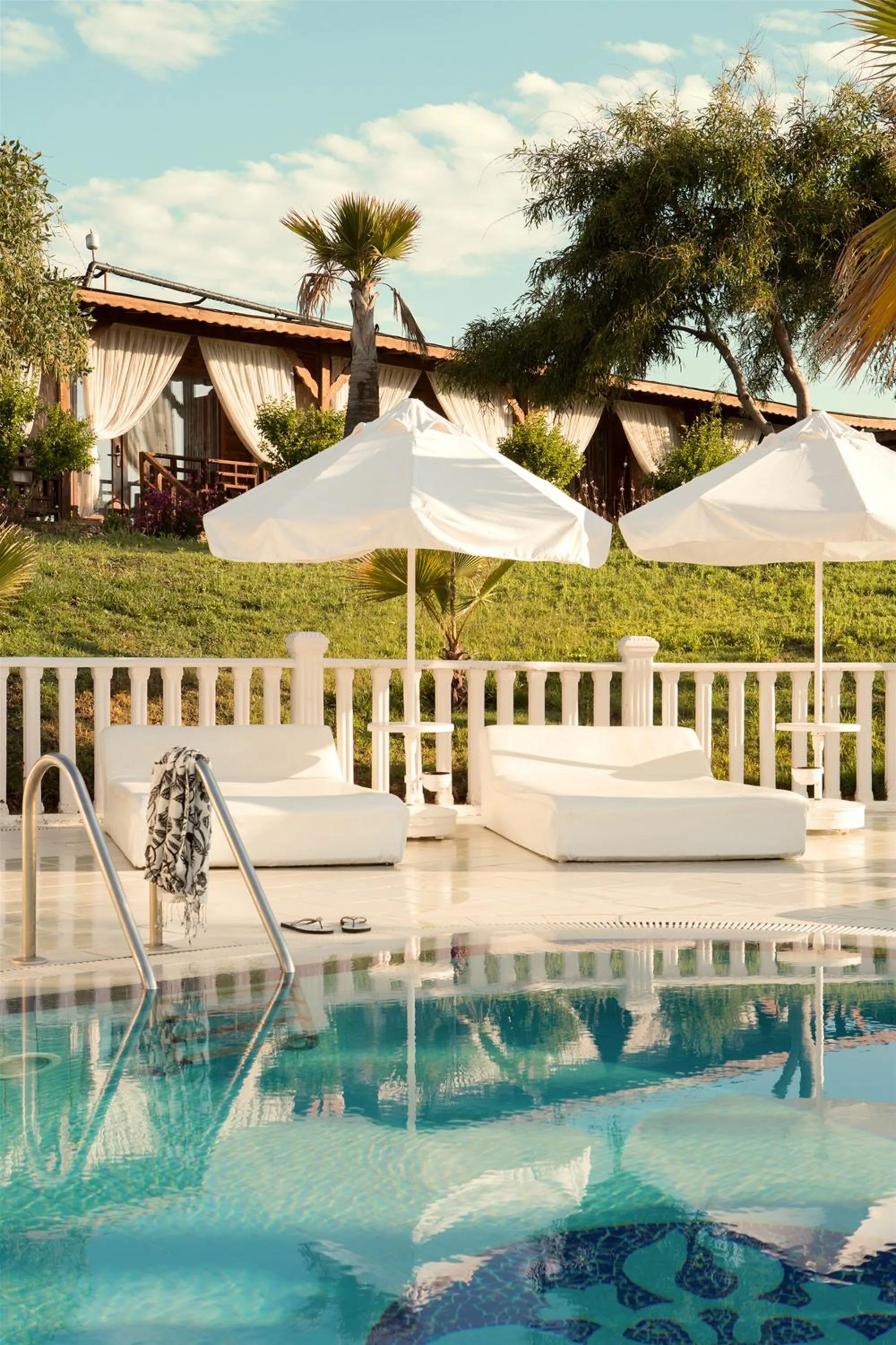 Day in Flora Garden Beach Hotel - Adults Only 16 Plus - Couples Concept