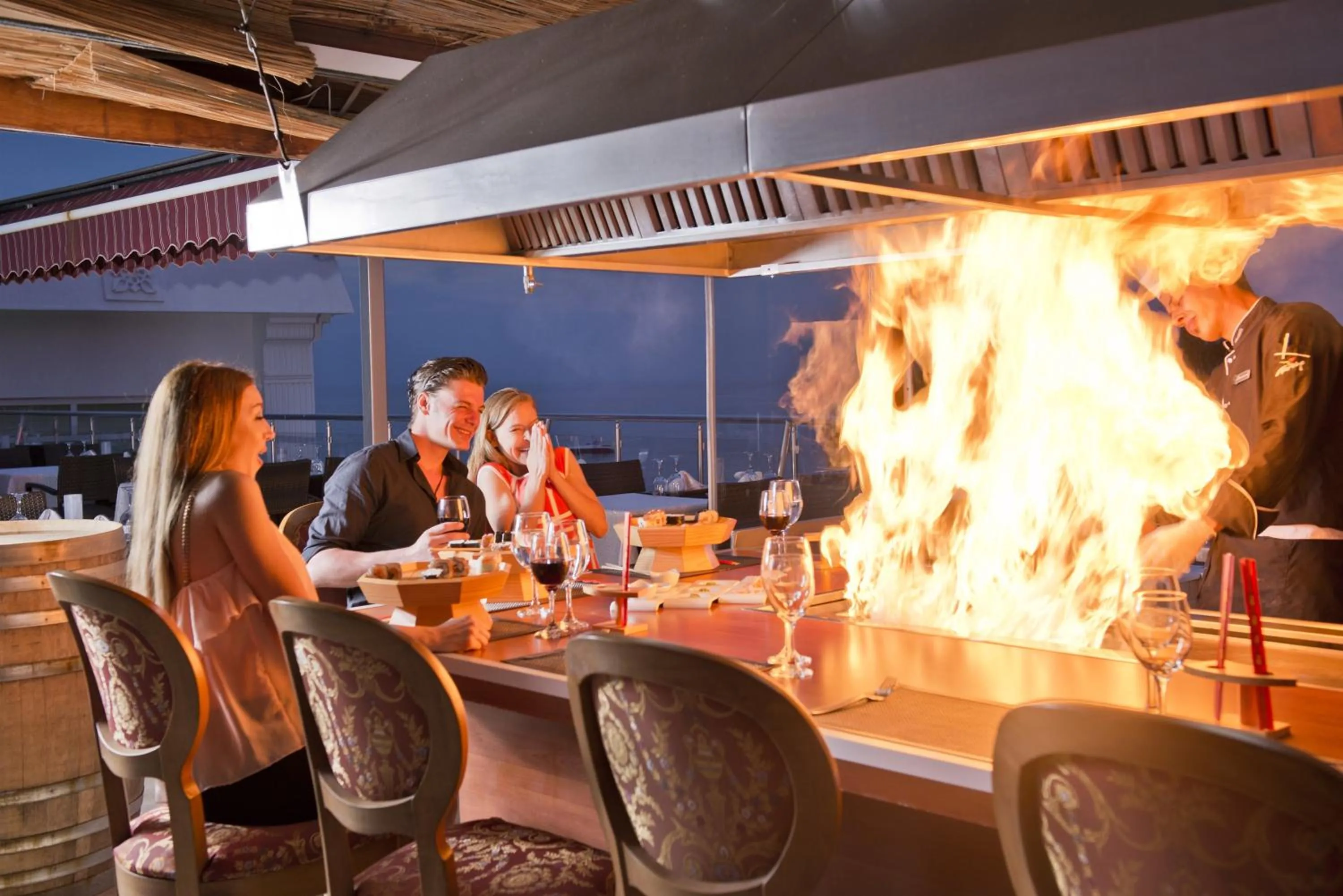 Restaurant/places to eat in Flora Garden Beach Hotel - Adults Only 16 Plus - Couples Concept