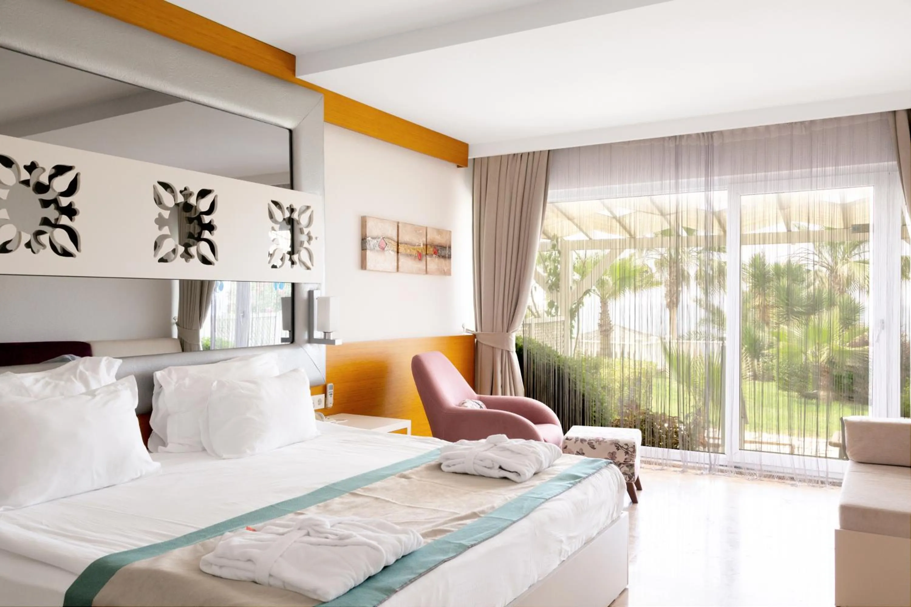 Bed in Flora Garden Beach Hotel - Adults Only 16 Plus - Couples Concept