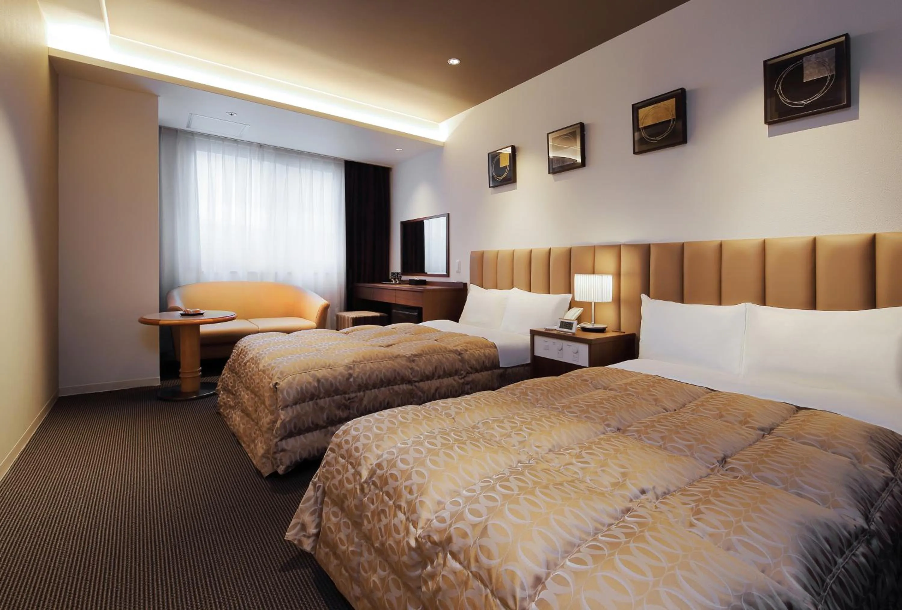 Photo of the whole room, Bed in Asaya