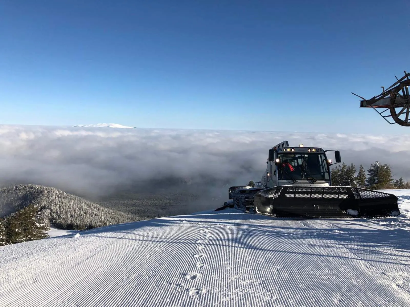 Skiing in Hotel Malyovitsa