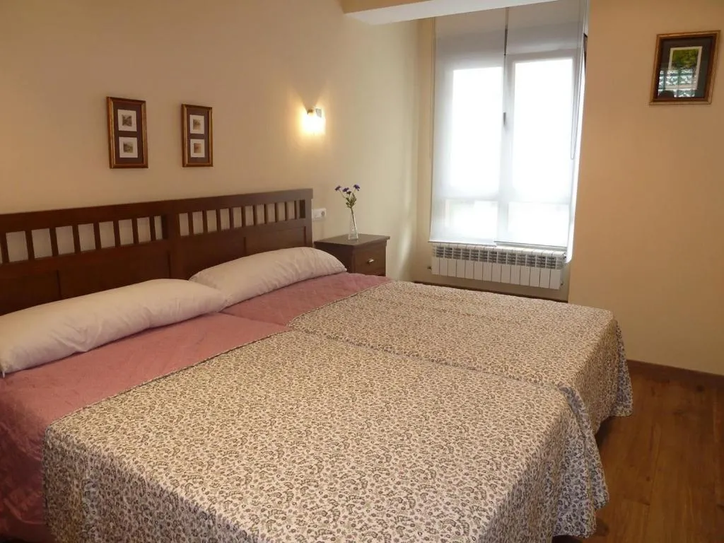 Apartamentos Arcos del Esva