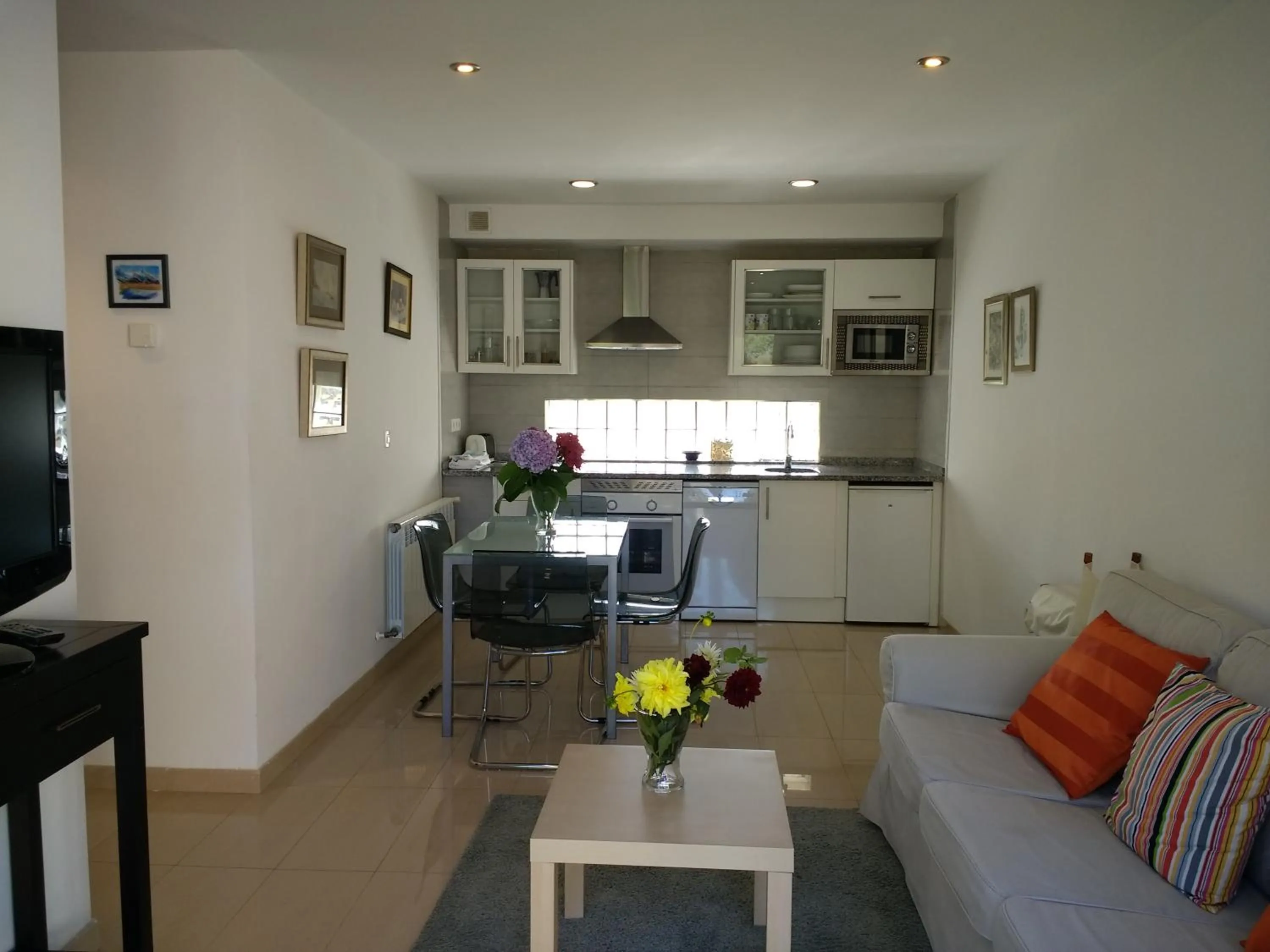 Apartamentos Arcos del Esva