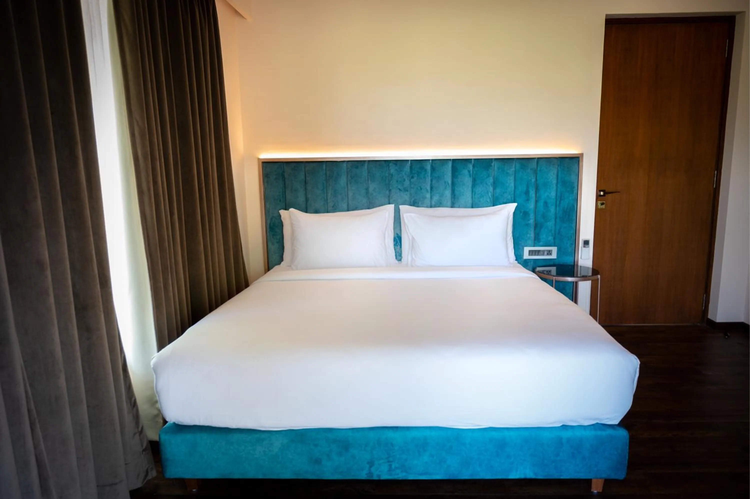 Bed in Kimmane Luxury Golf Resort