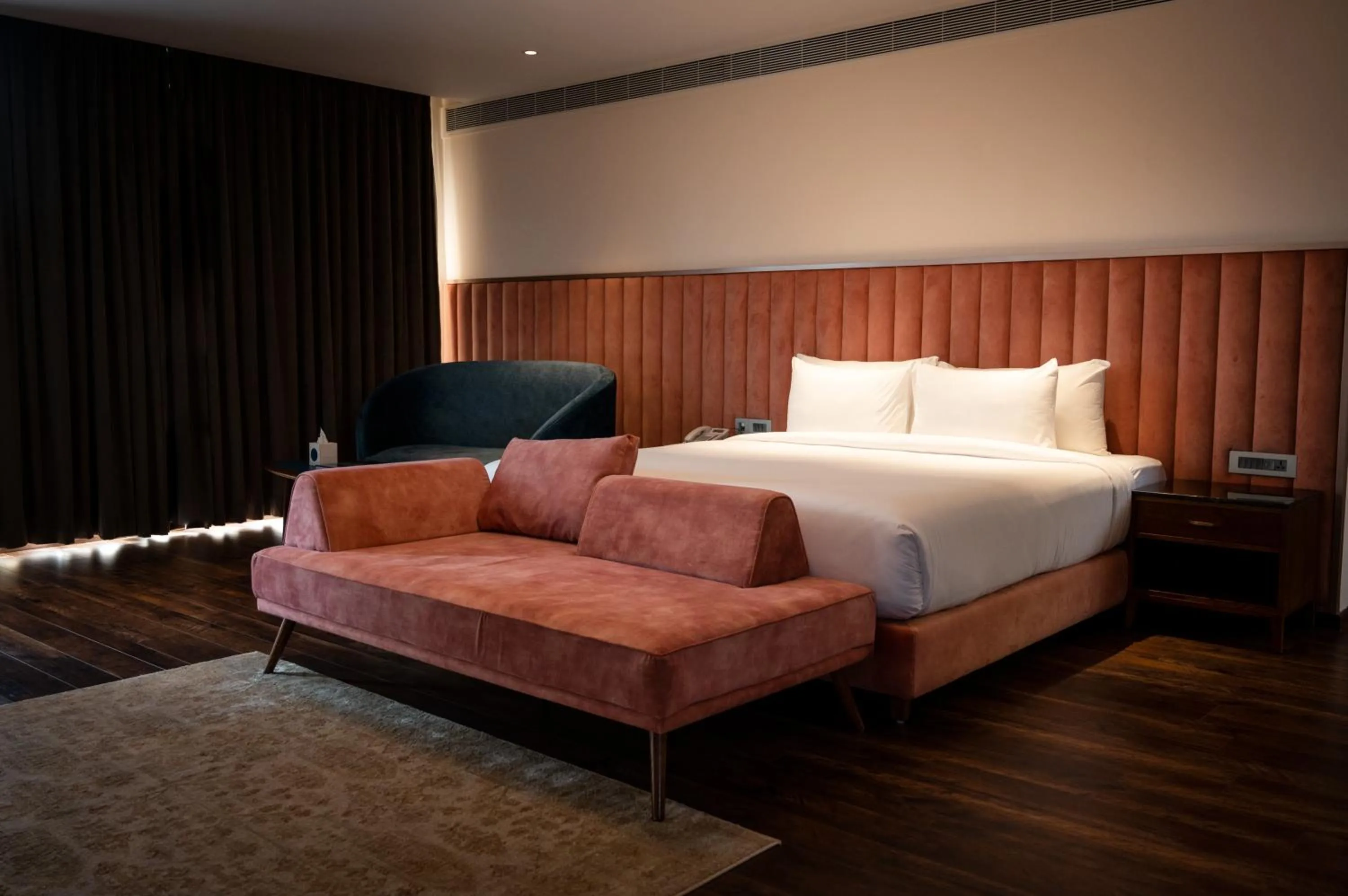 Bed in Kimmane Luxury Golf Resort