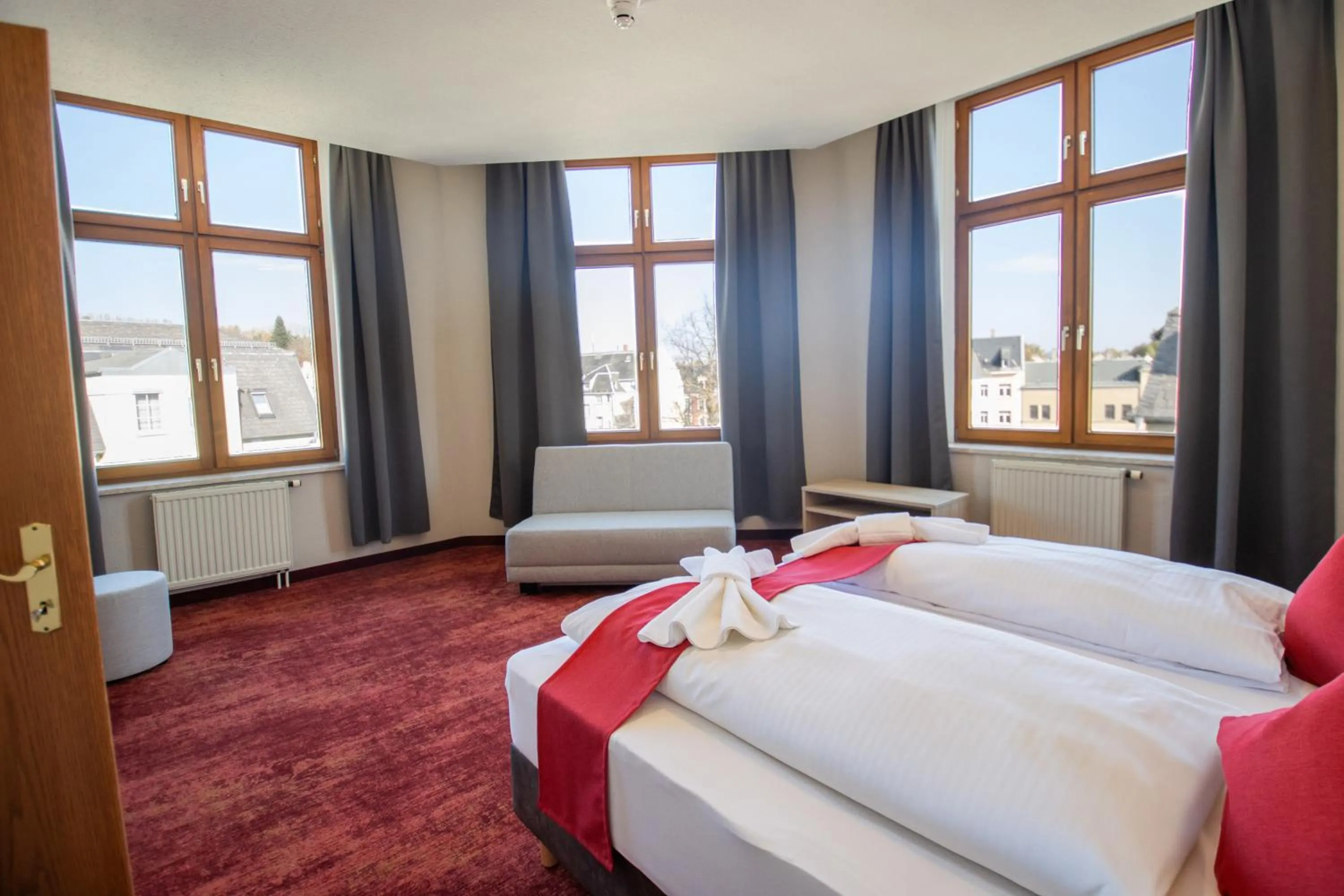 Photo of the whole room, Bed in Hotel Lengenfelder Hof