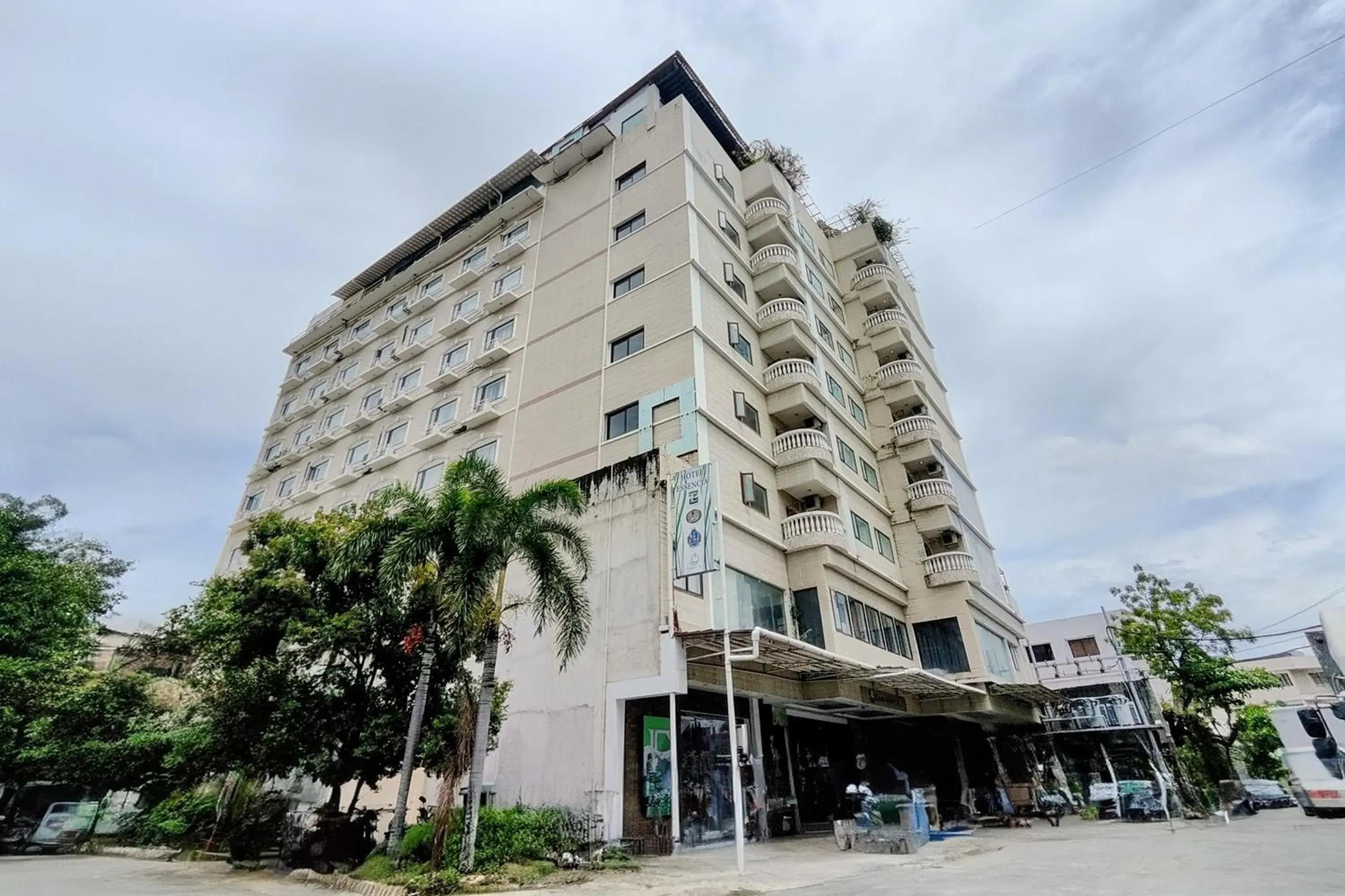 Property building in Hotel Essencia Property building in Hotel Essencia