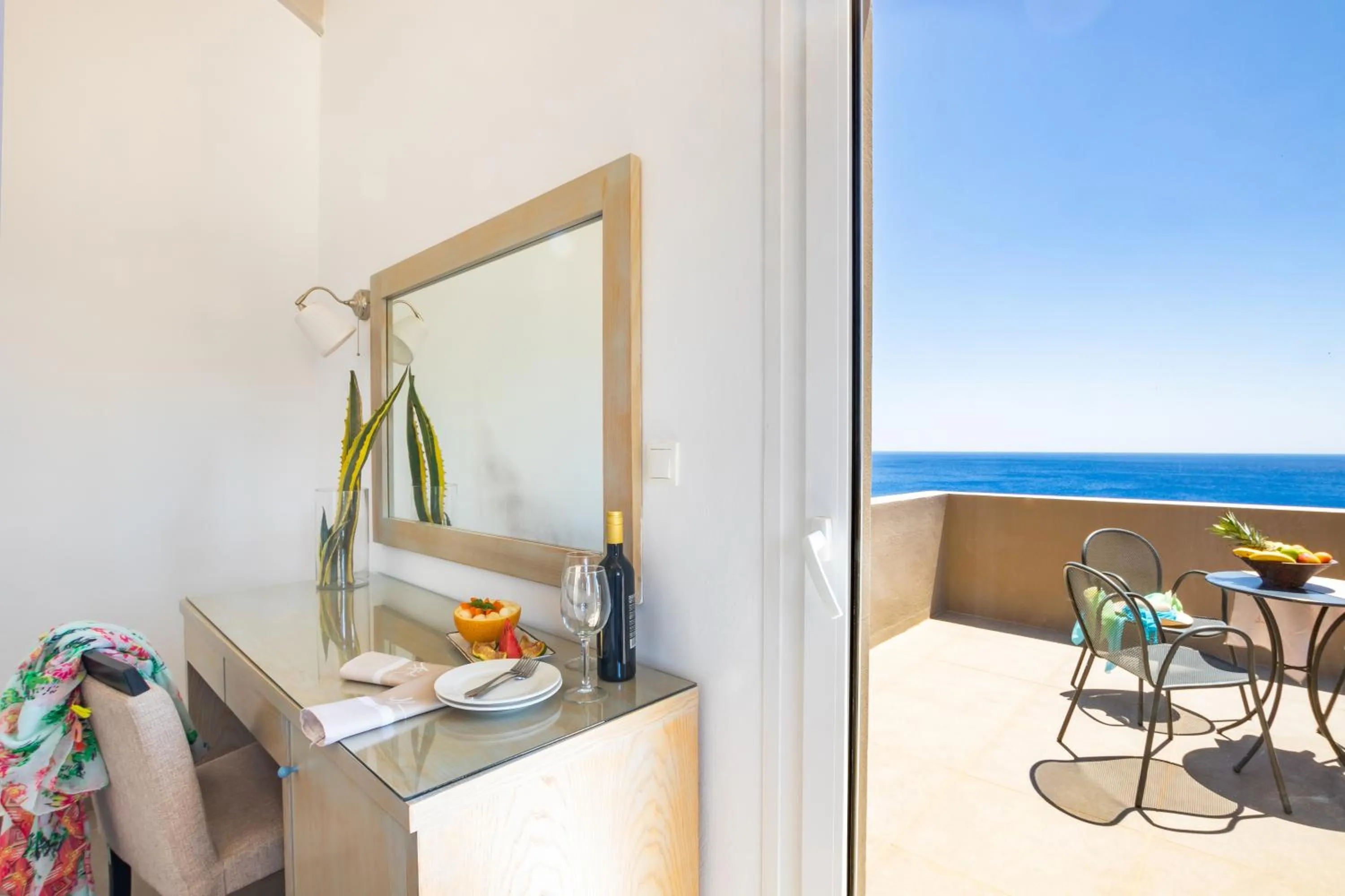 Apolis Beachscape Hotel