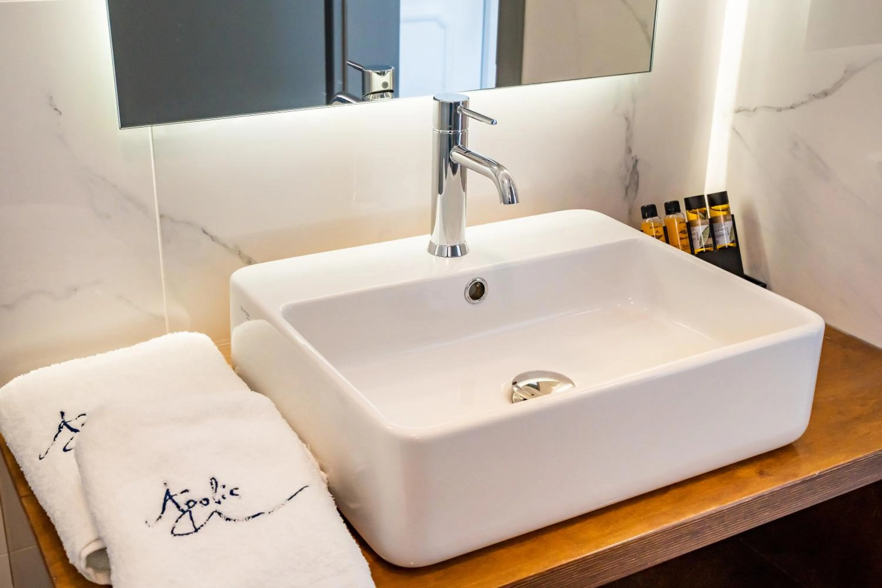 Apolis Beachscape Hotel