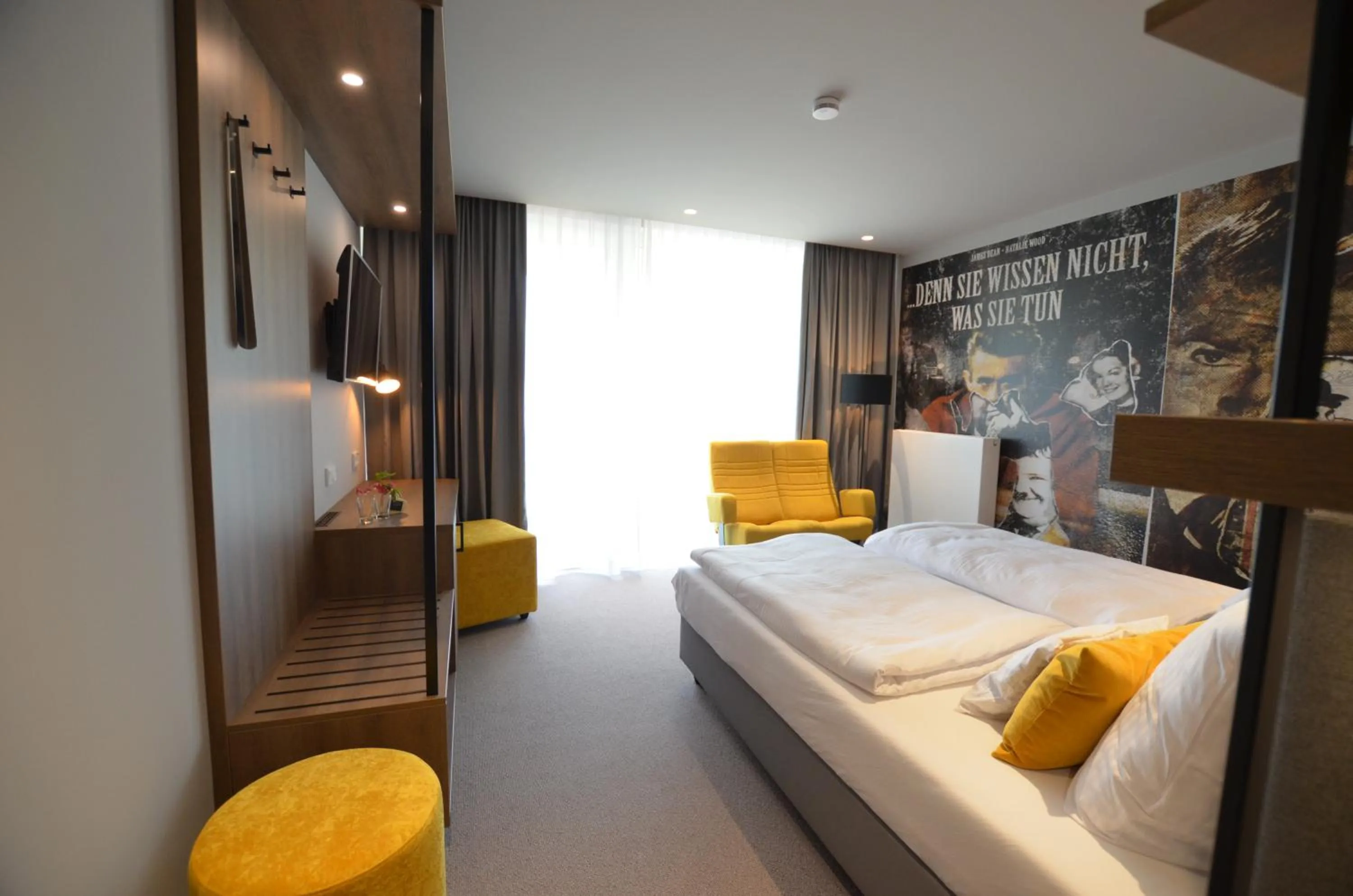 Photo of the whole room, Bed in Boutique Hotel Moselgarten
