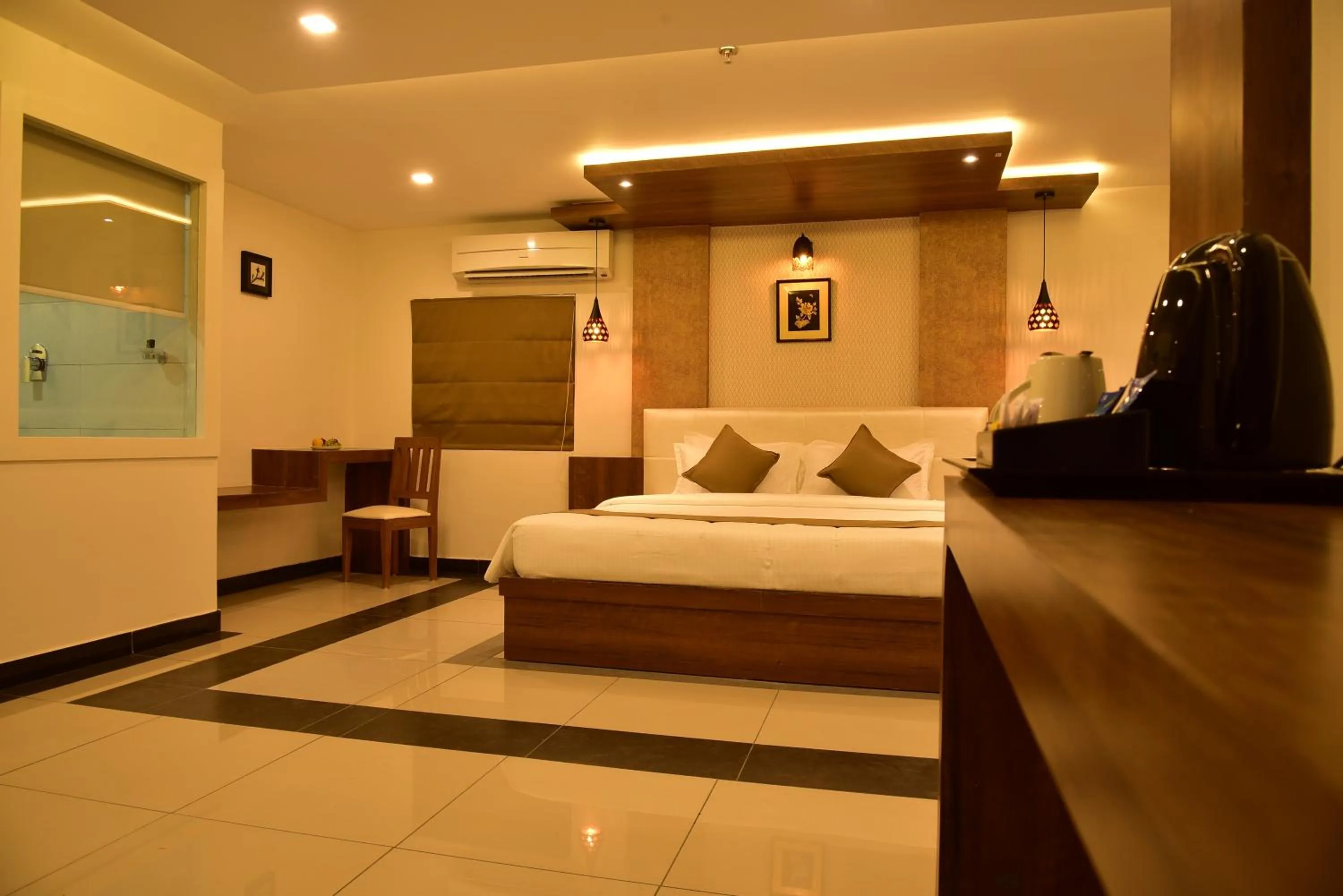 Bed in WHITE SUITE HOTEL