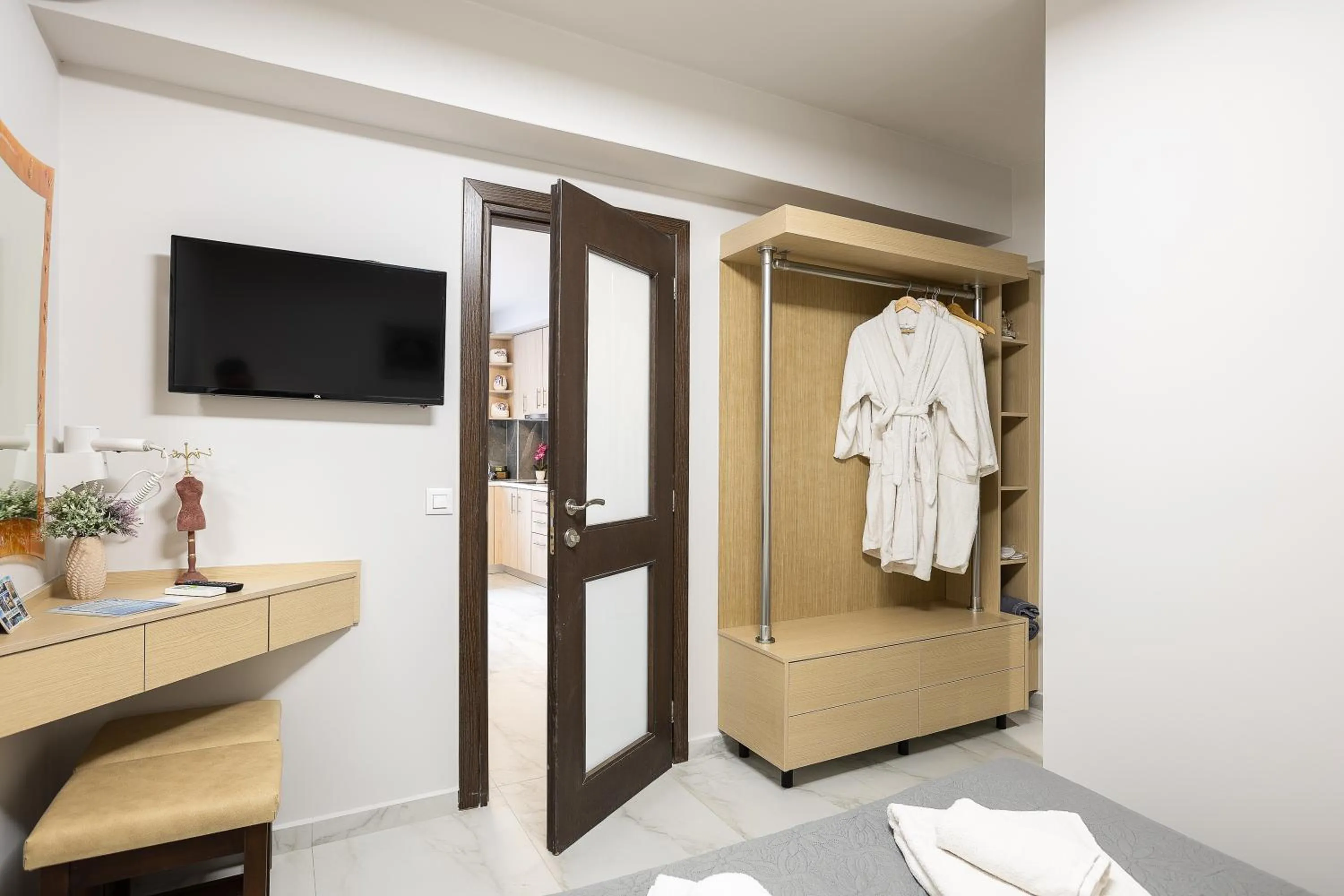 storage in Akrogiali Apartments