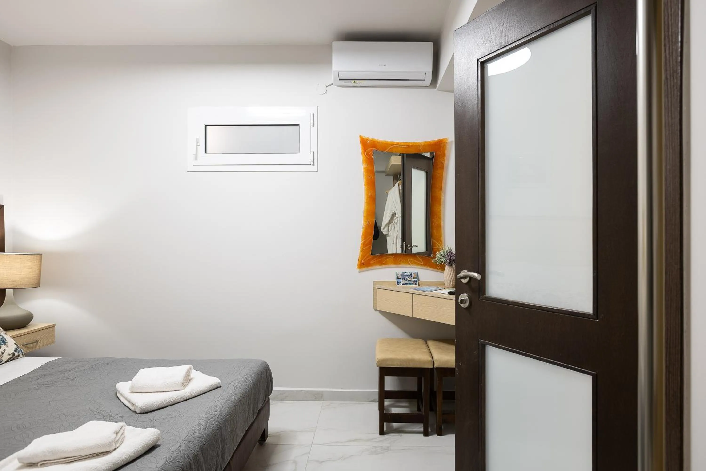 Bedroom, Bed in Akrogiali Apartments