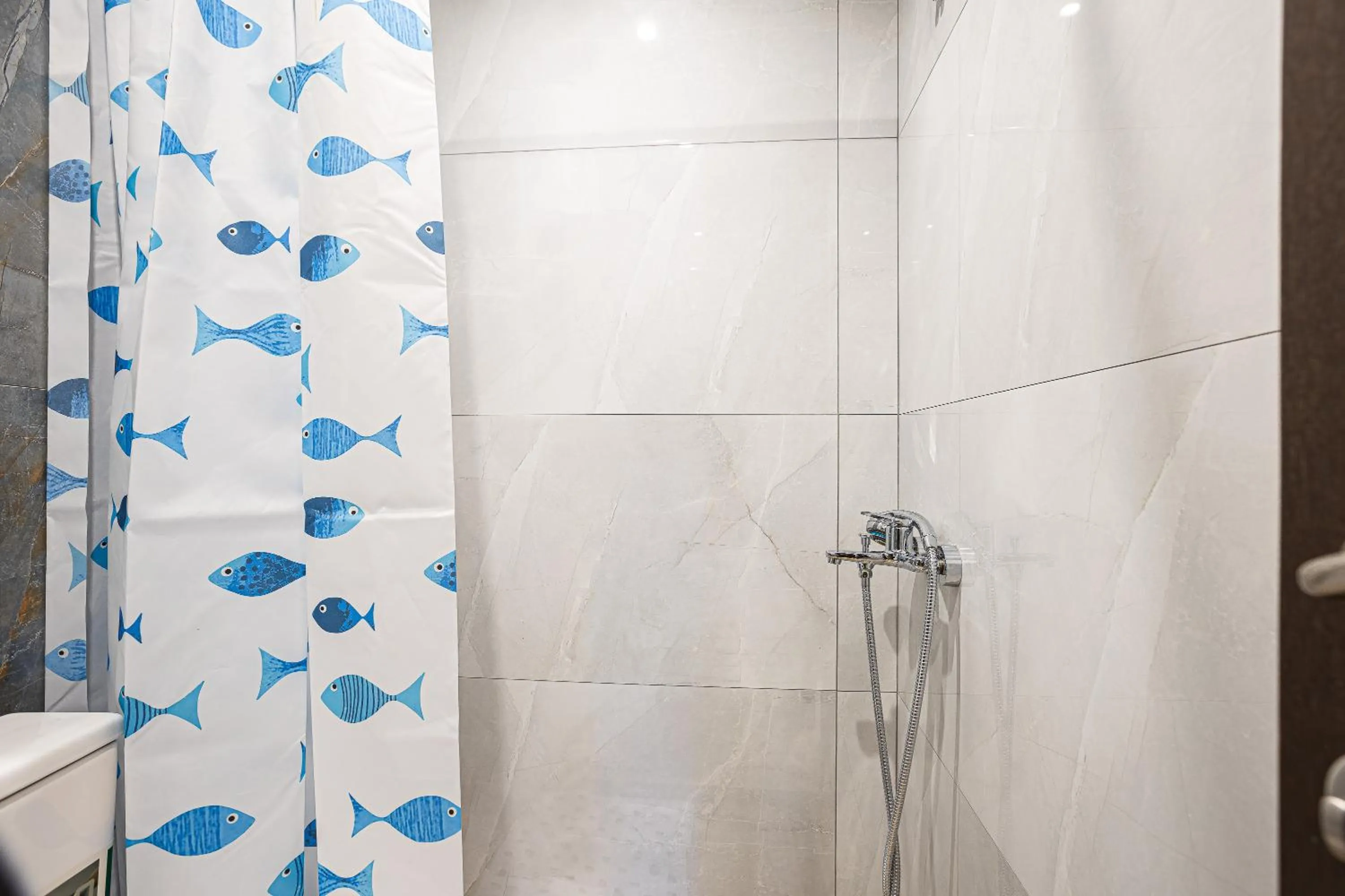 Bathroom in Akrogiali Apartments