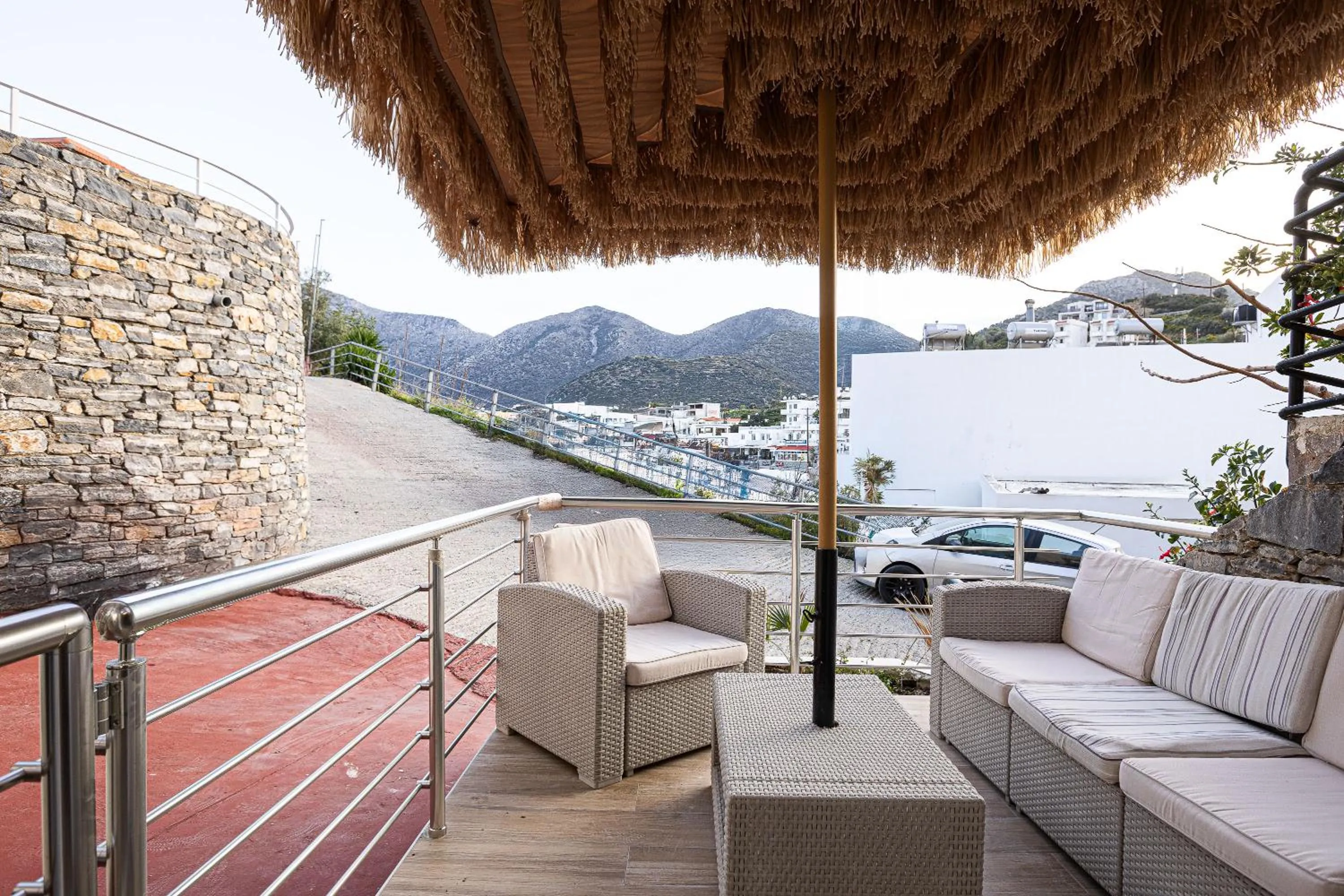 Patio in Akrogiali Apartments