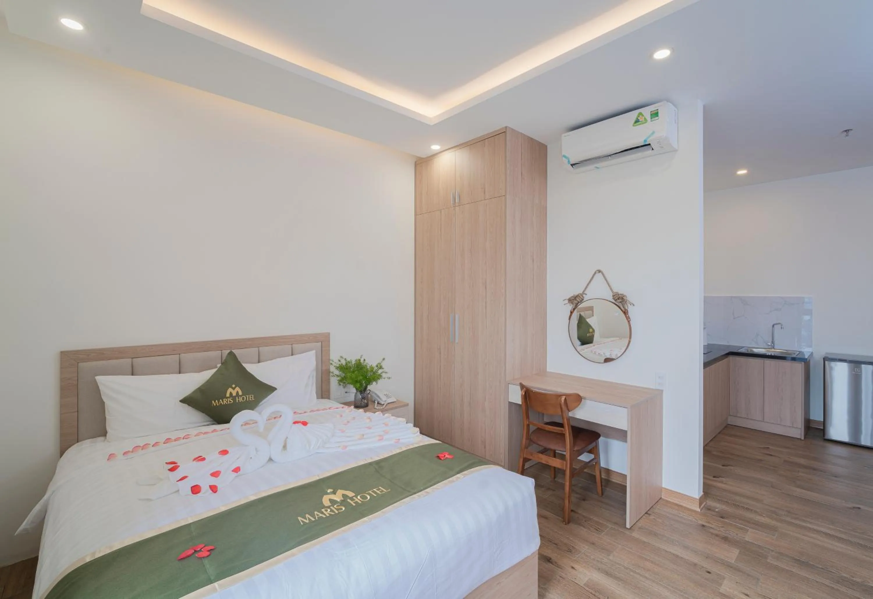 Bed in Maris Da Nang Hotel & Apartment