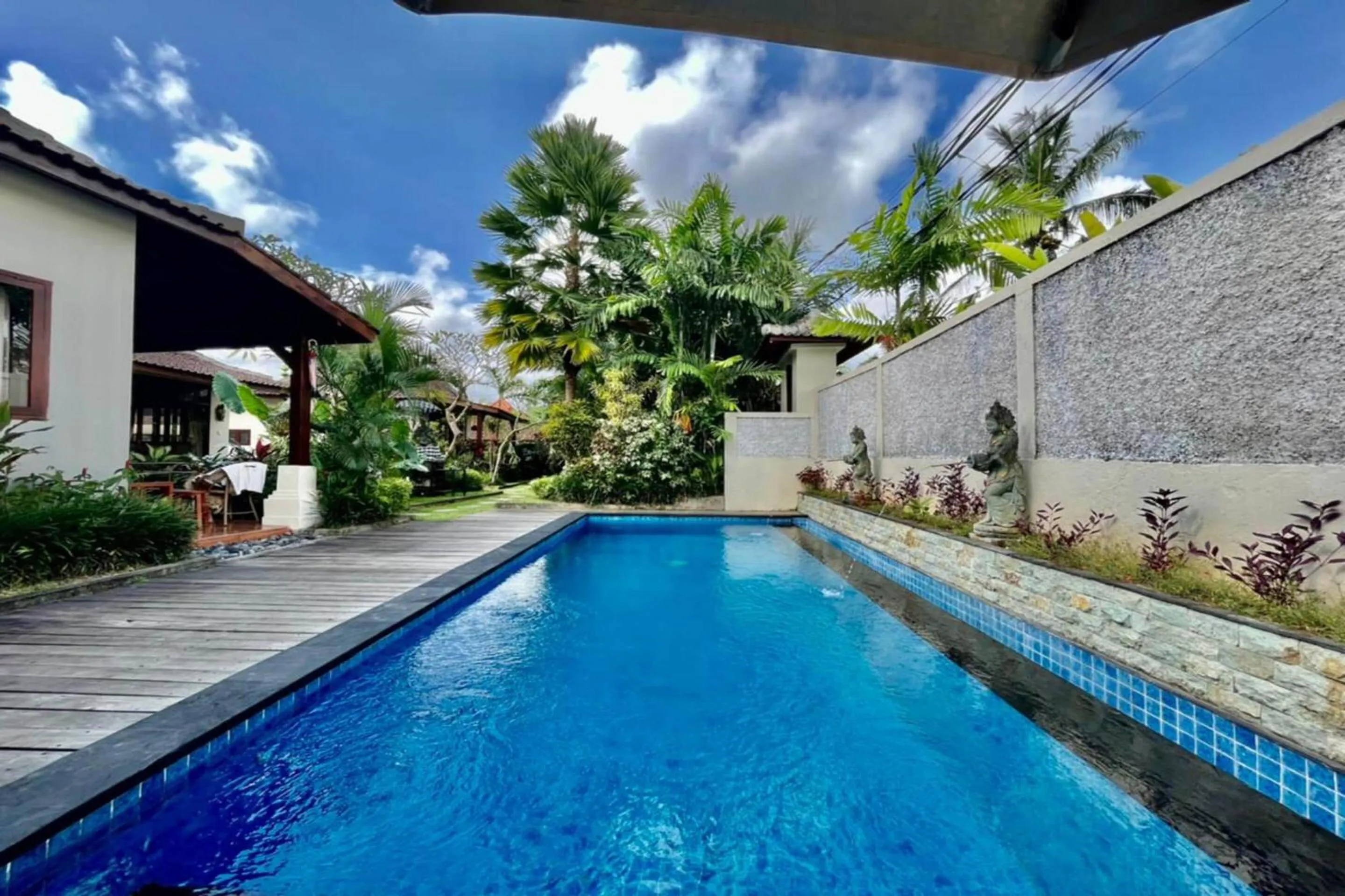 Swimming pool in Belvilla Chaitanya Niketan