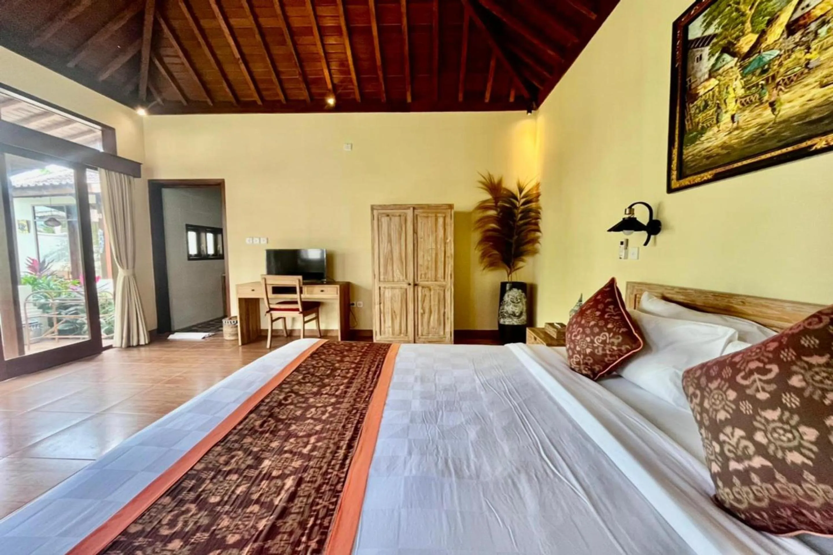 Bedroom, Bed in Belvilla Chaitanya Niketan