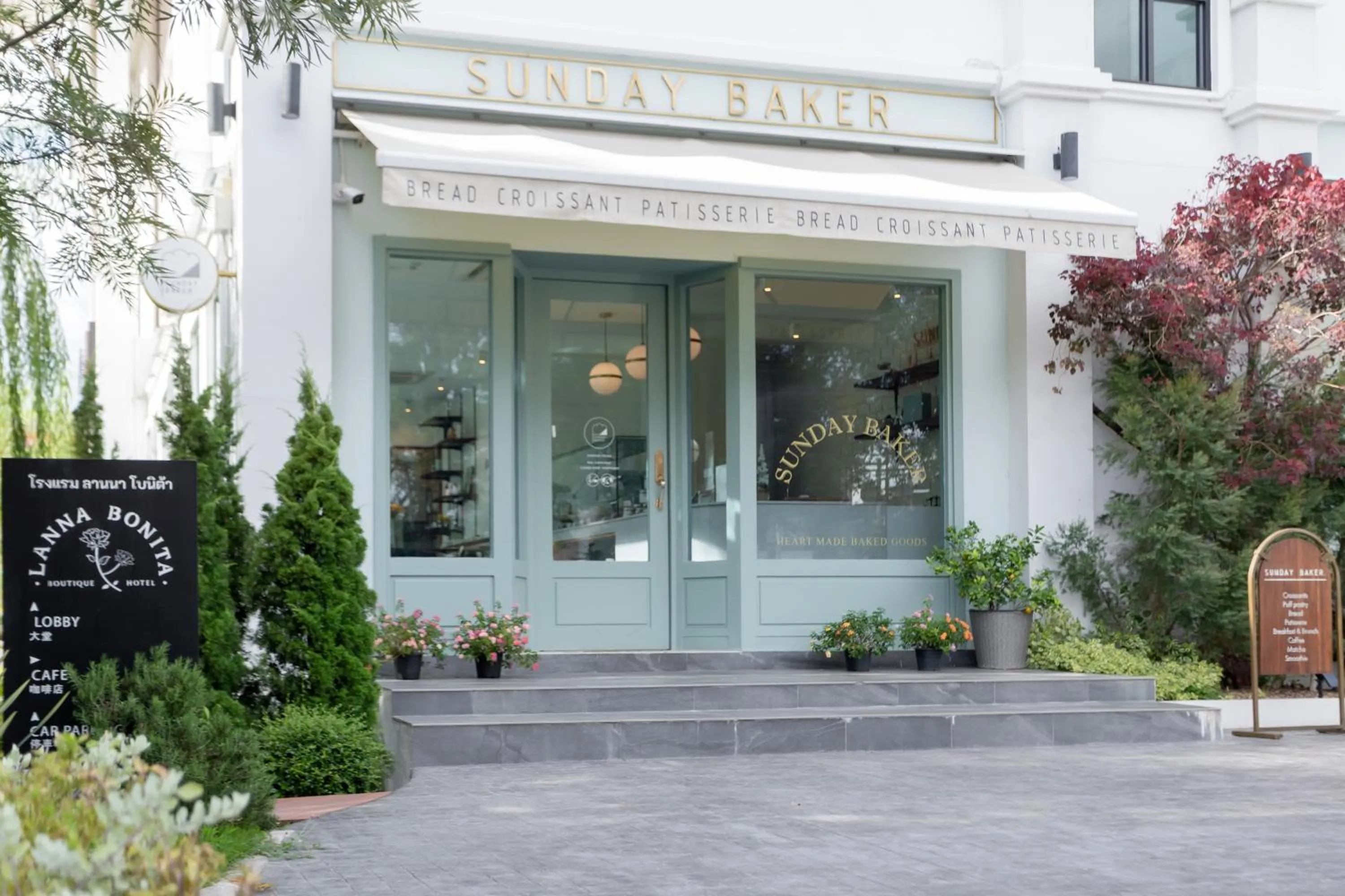 Restaurant/places to eat in Lanna Bonita Boutique Hotel