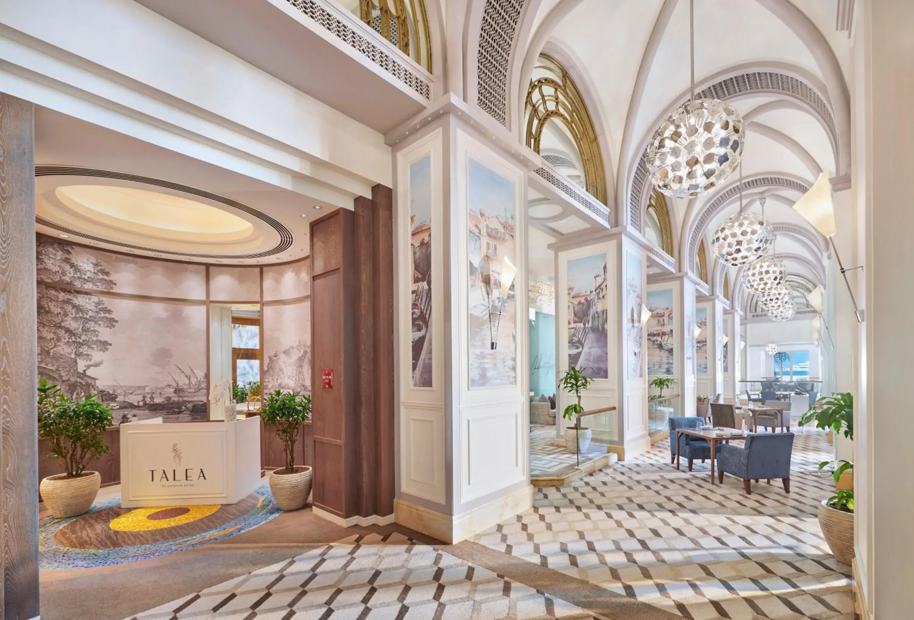 Restaurant/places to eat in Emirates Palace Mandarin Oriental, Abu Dhabi Restaurant/places to eat in Emirates Palace Mandarin Oriental, Abu Dhabi