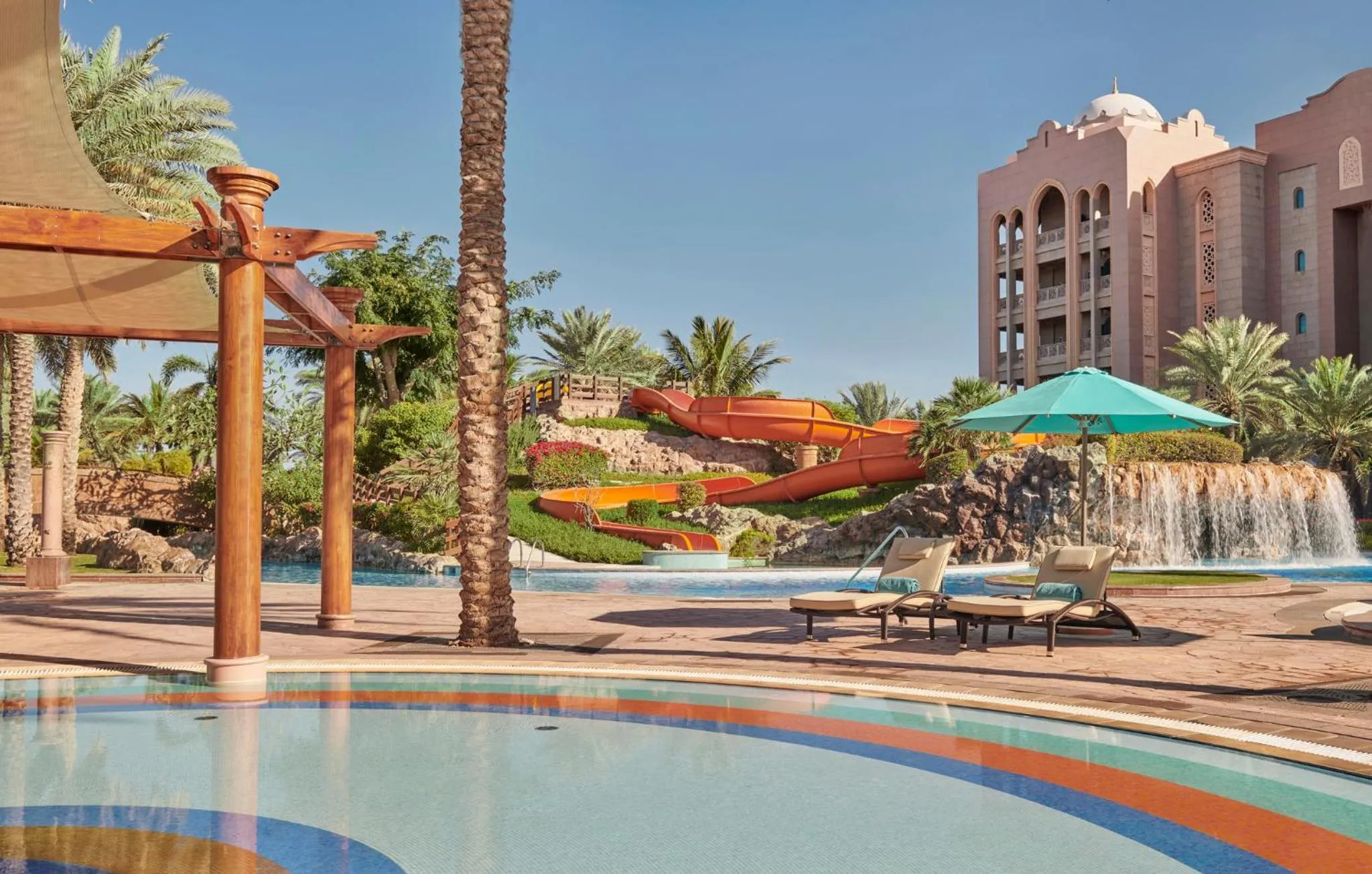 Swimming pool in Emirates Palace Mandarin Oriental, Abu Dhabi