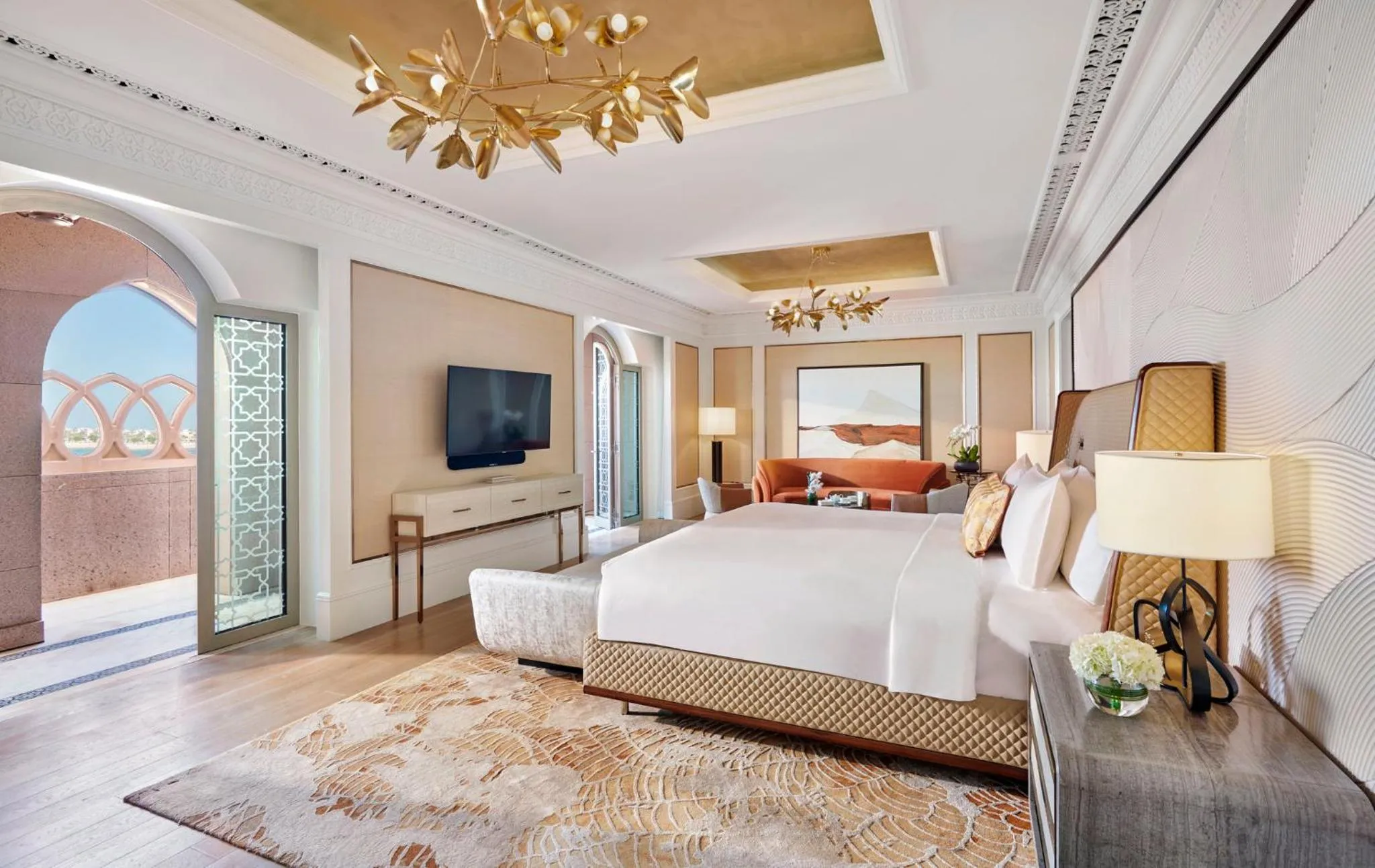 Bedroom, Bed in Emirates Palace Mandarin Oriental, Abu Dhabi