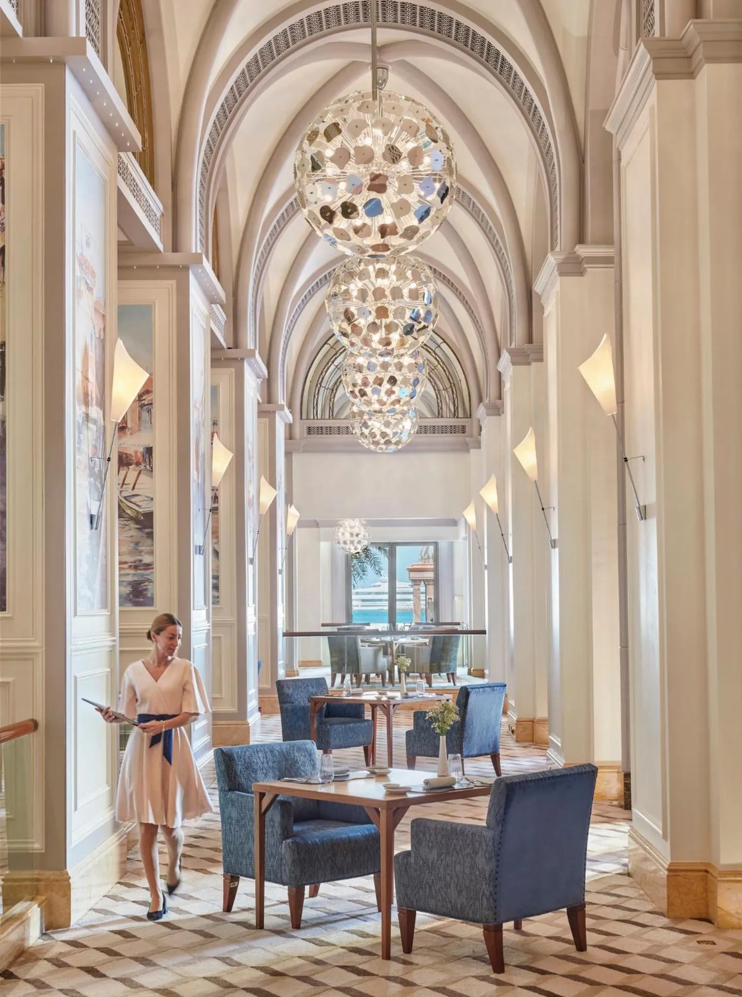 Restaurant/places to eat in Emirates Palace Mandarin Oriental, Abu Dhabi