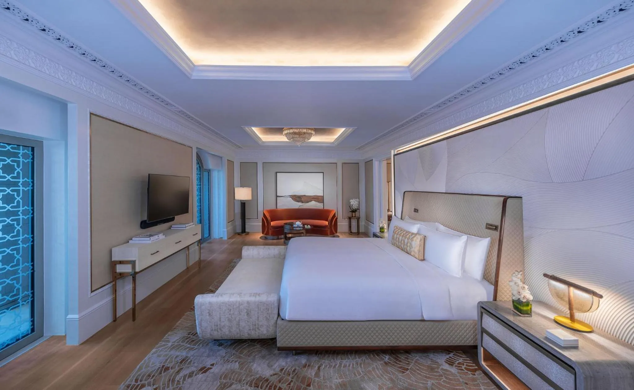 Photo of the whole room, Bed in Emirates Palace Mandarin Oriental, Abu Dhabi