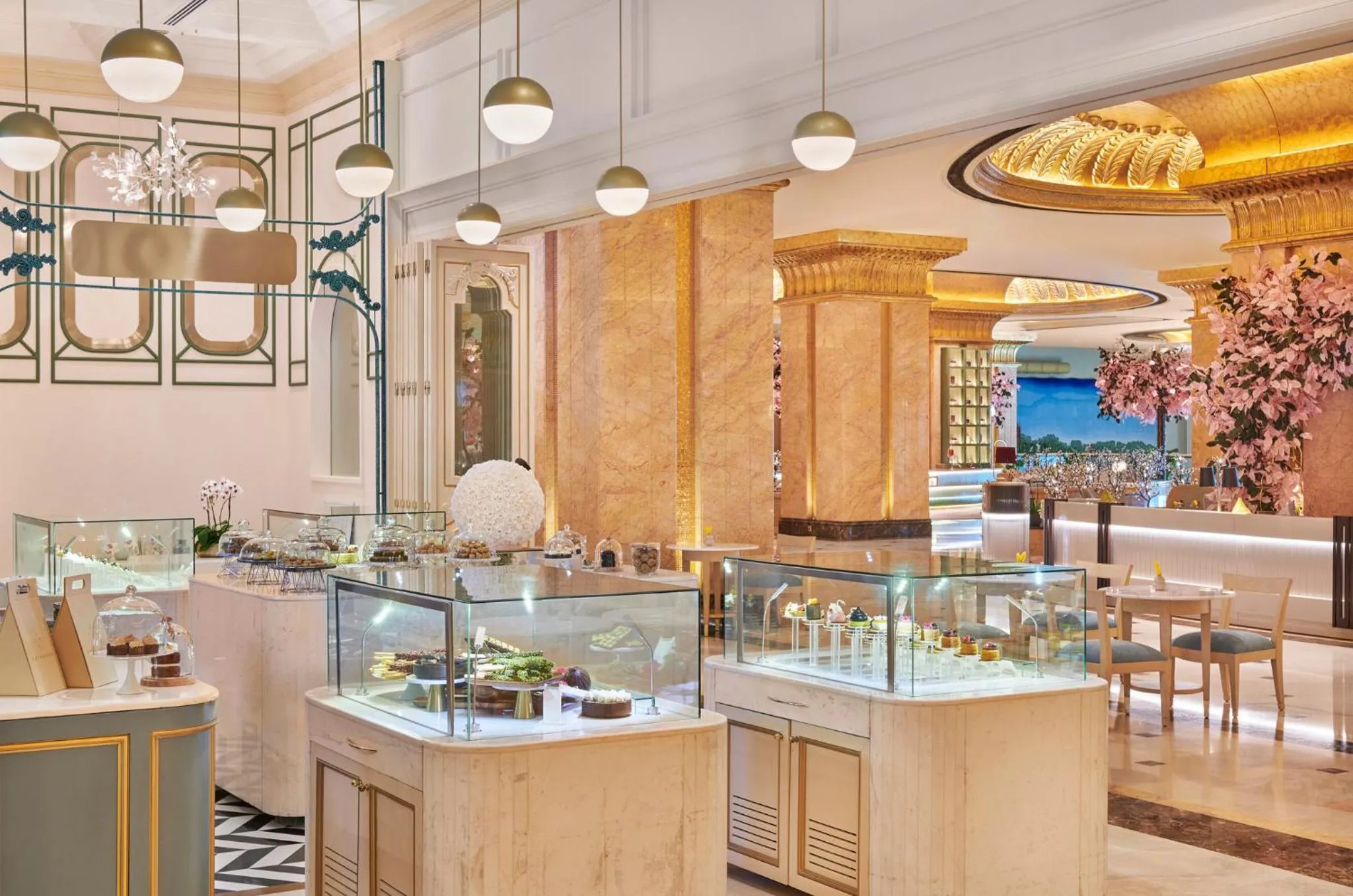 Coffee/tea facilities in Emirates Palace Mandarin Oriental, Abu Dhabi