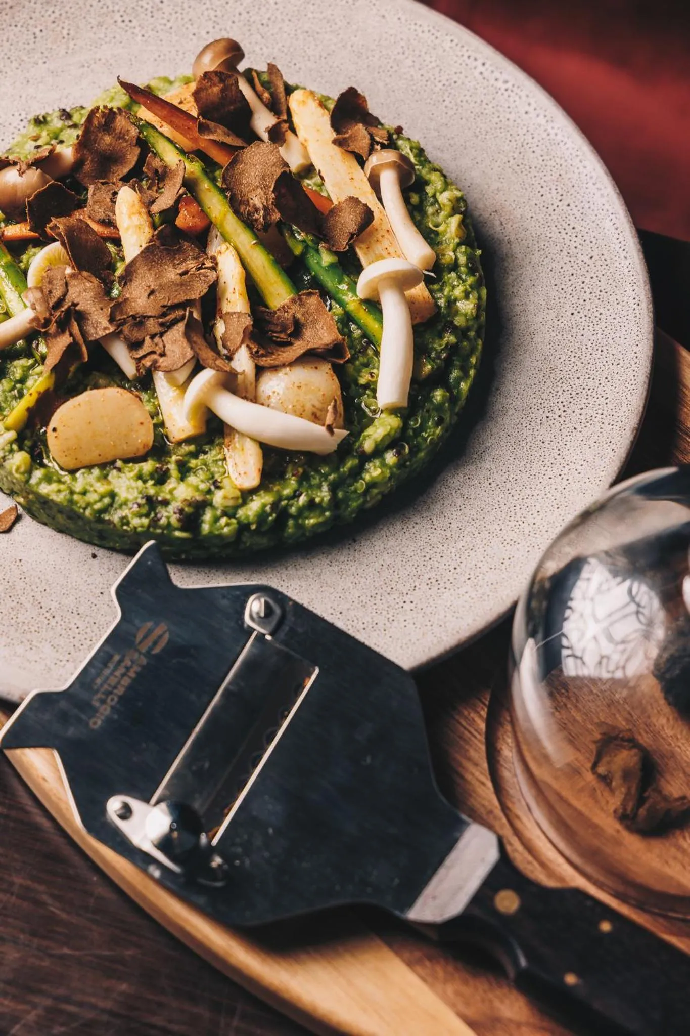 Food in JA Palm Tree Court, Dubai