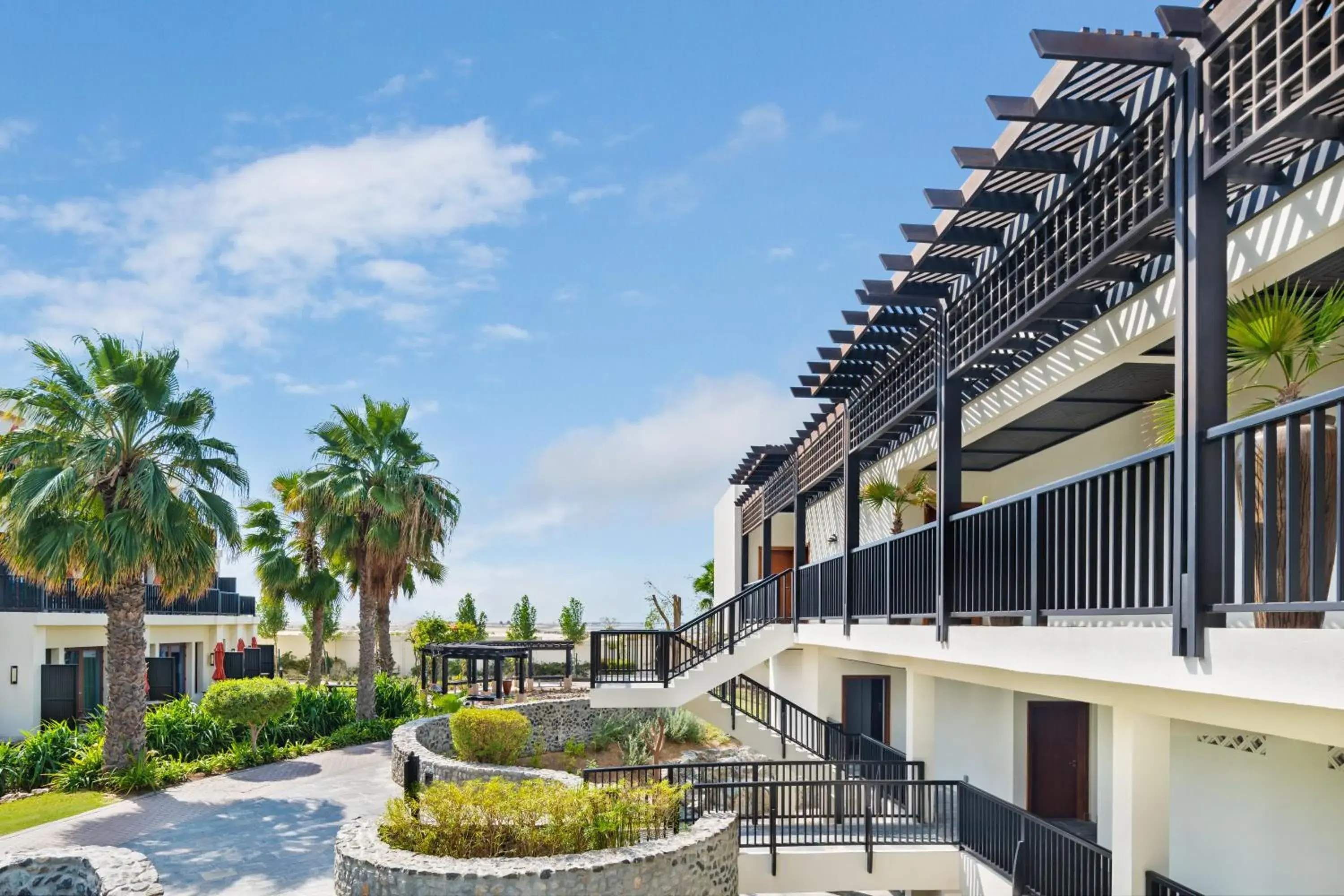 Property building in JA Palm Tree Court, Dubai Property building in JA Palm Tree Court, Dubai