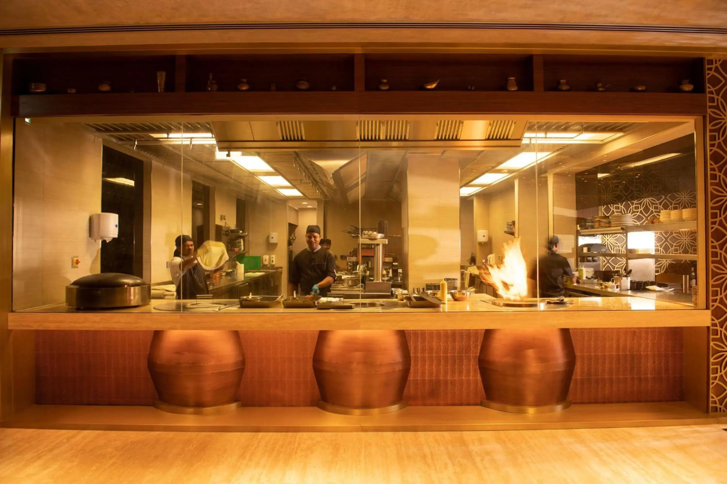 Restaurant/places to eat in JA Palm Tree Court, Dubai Restaurant/places to eat in JA Palm Tree Court, Dubai