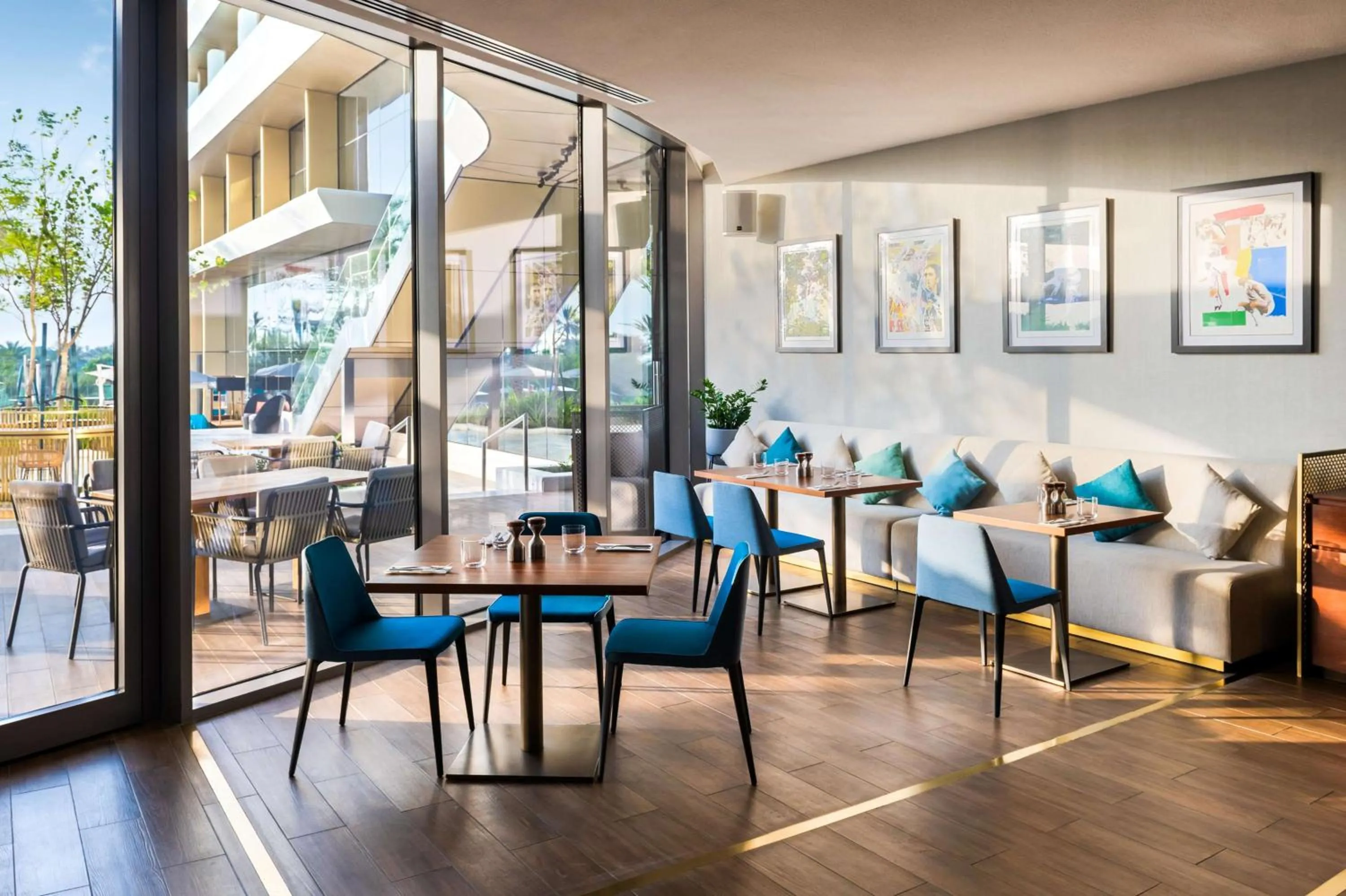 Restaurant/places to eat in JA Palm Tree Court, Dubai