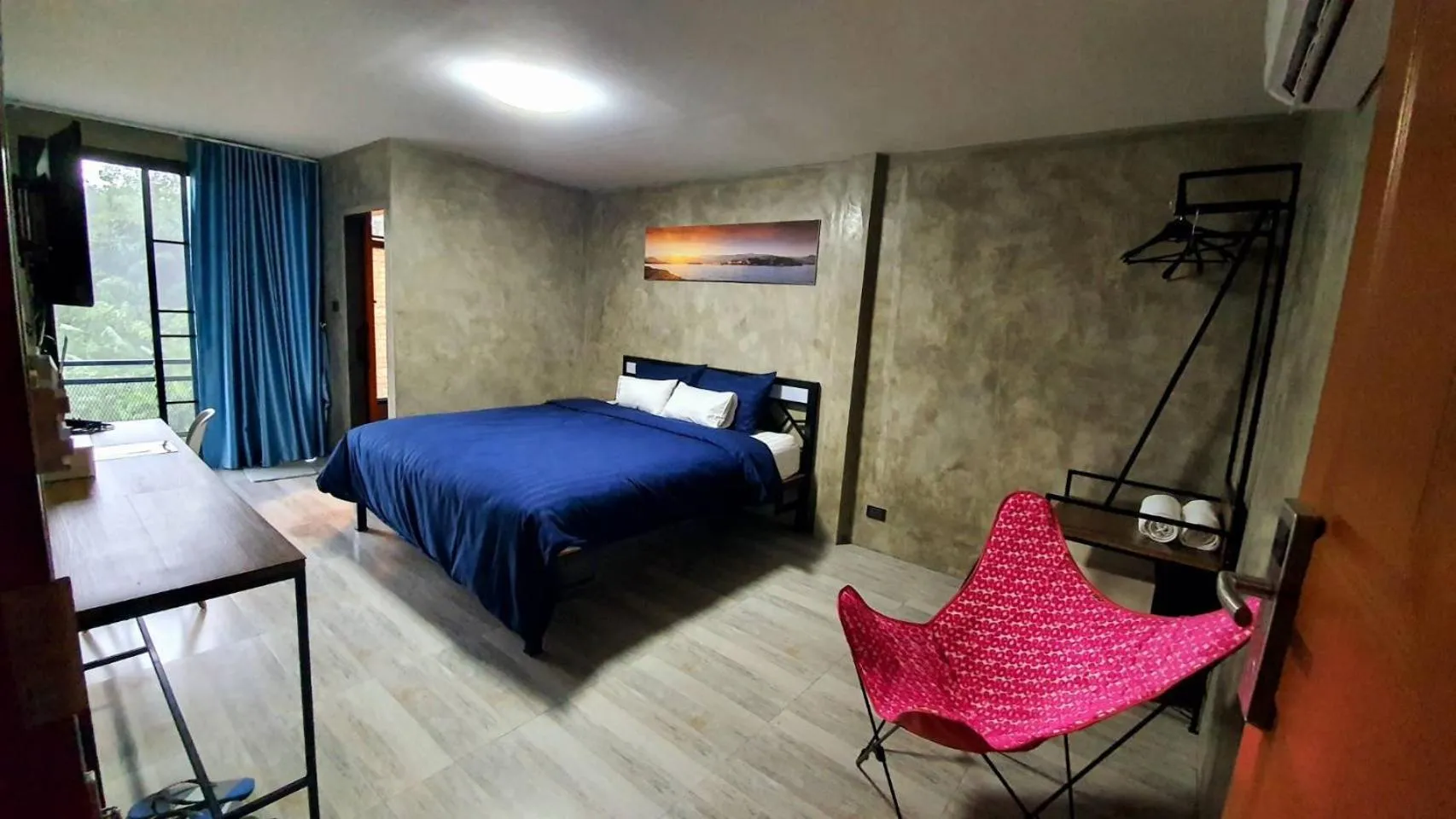 Bed in Phooree Boutique Hotel