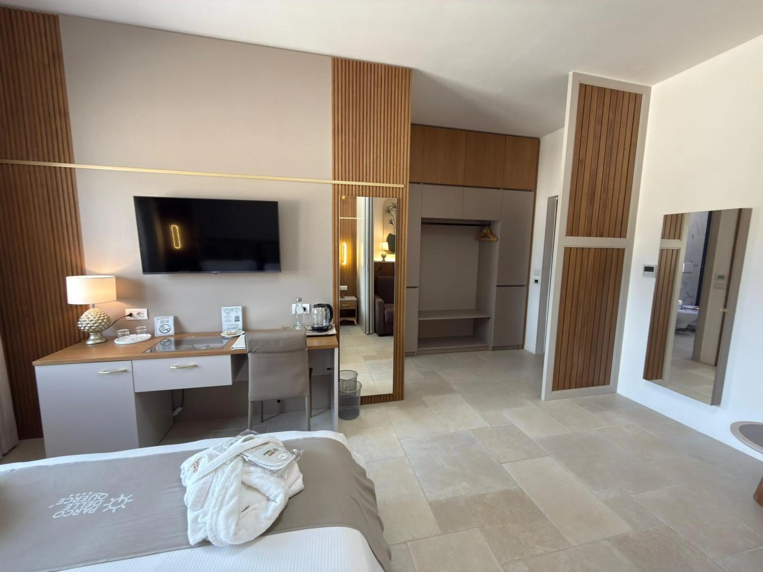 TV and multimedia, Bed in Hotel Parco delle Querce