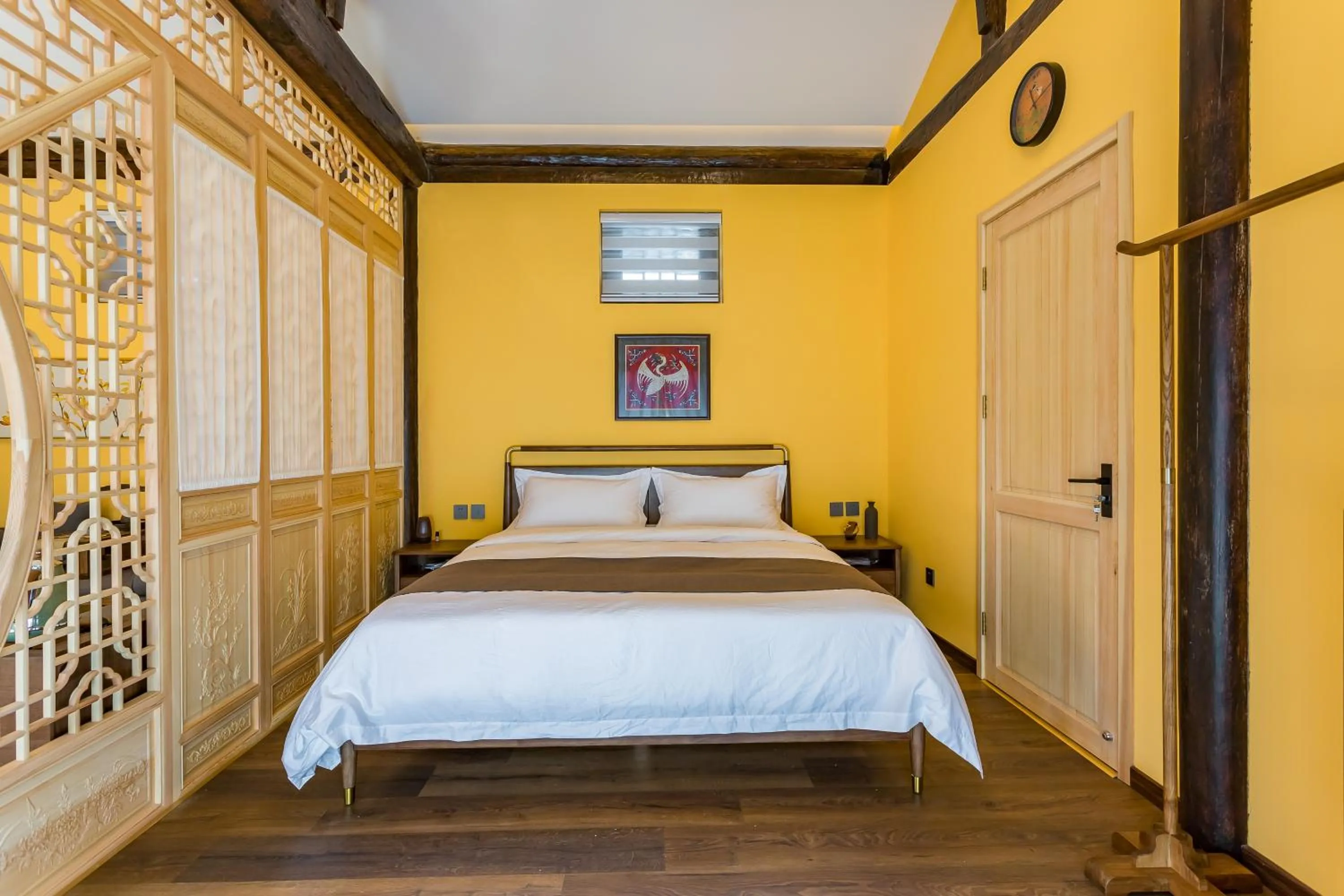 Photo of the whole room, Bed in Templeside Beijing