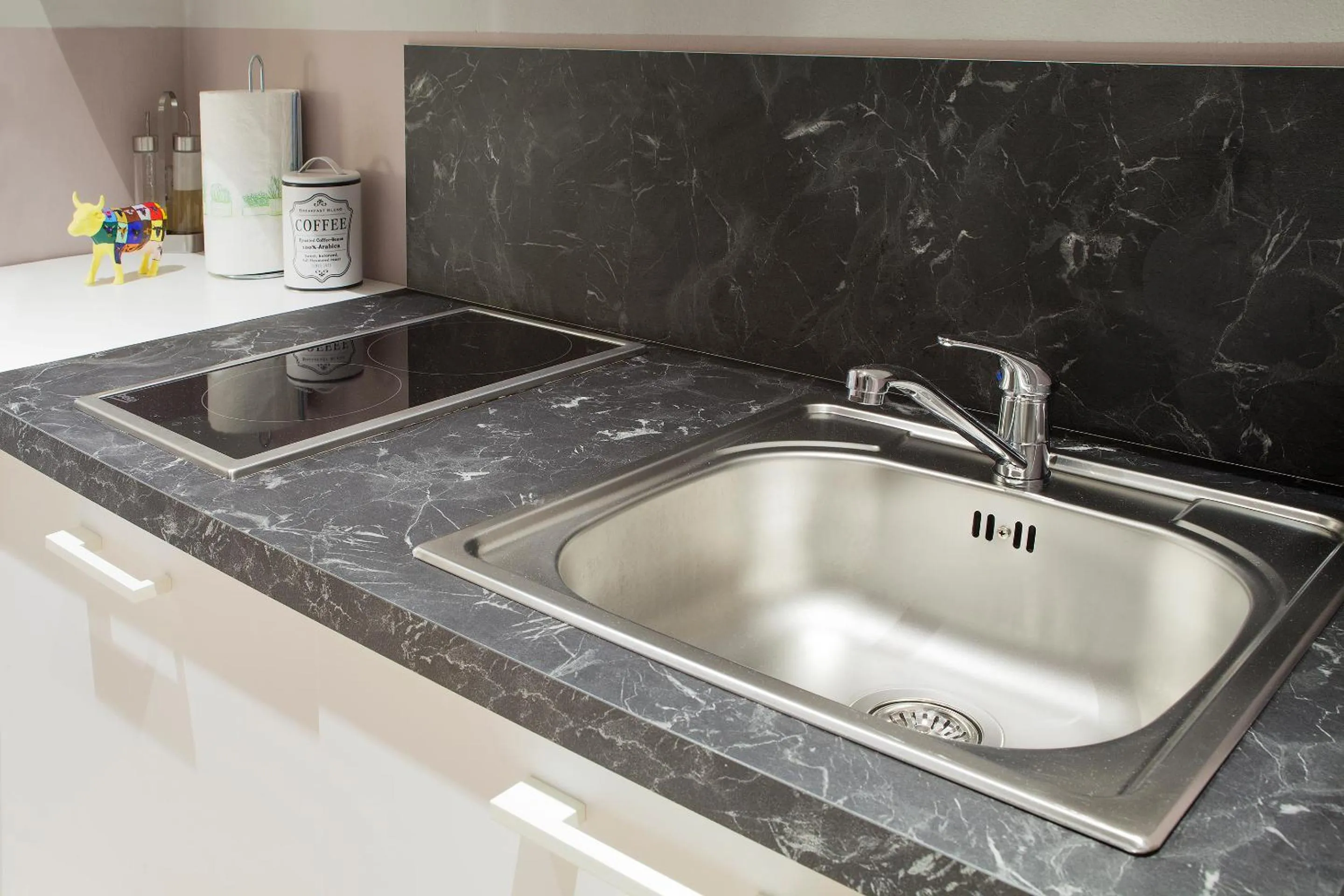 Kitchen or kitchenette in San Sebastiano Suite & Luxury Apartments