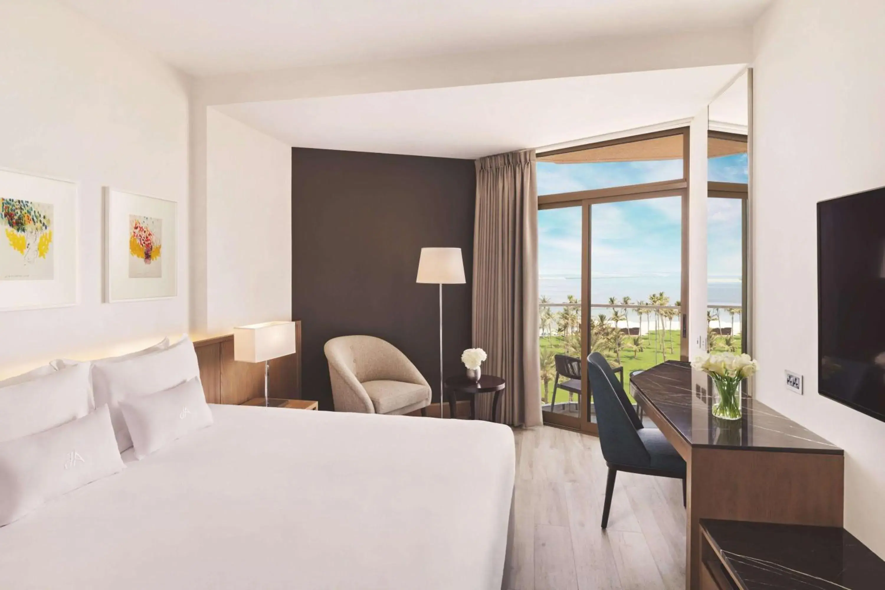 Bedroom, Bed in JA Beach Hotel, Dubai Bedroom, Bed in JA Beach Hotel, Dubai