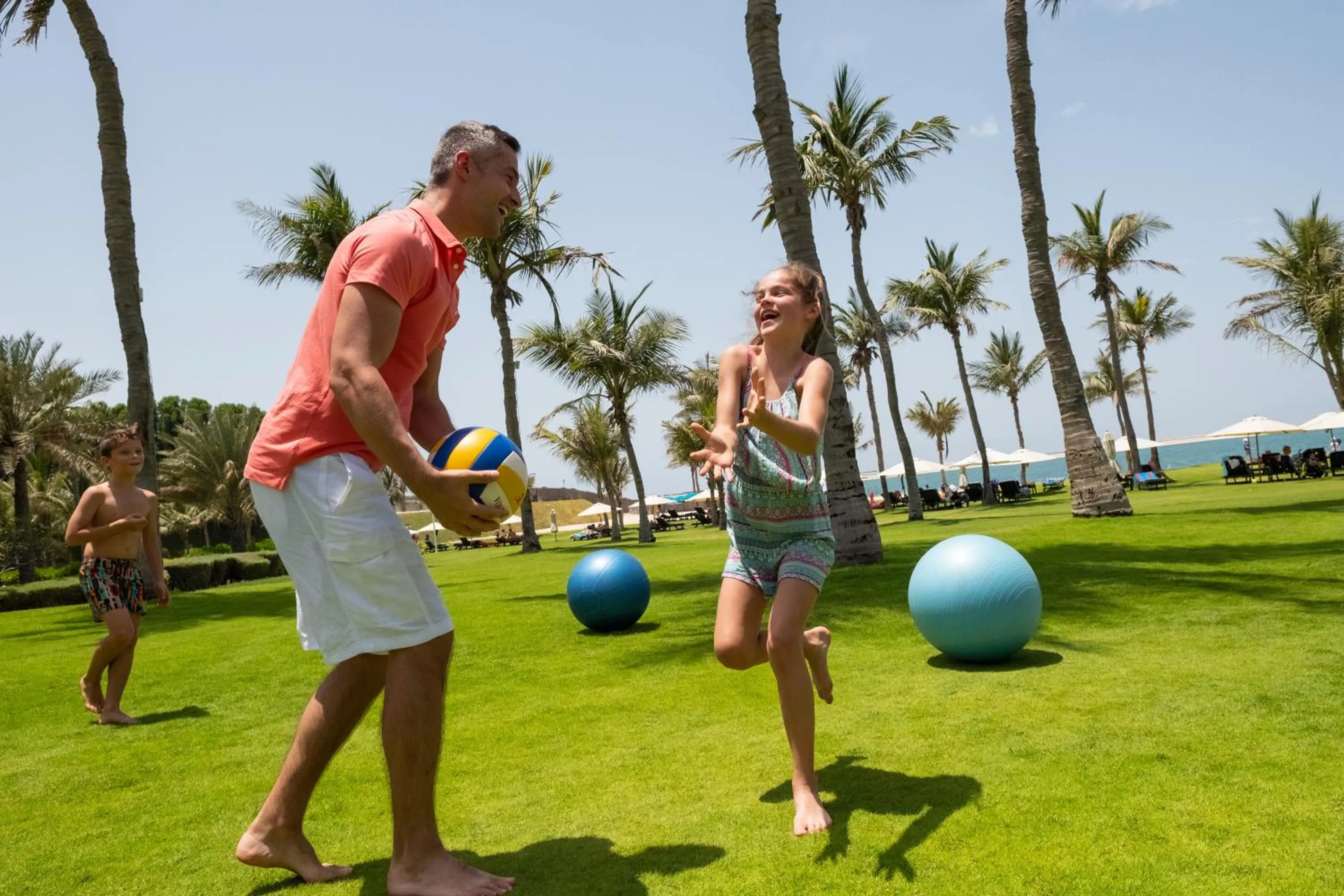 Day in JA Beach Hotel, Dubai