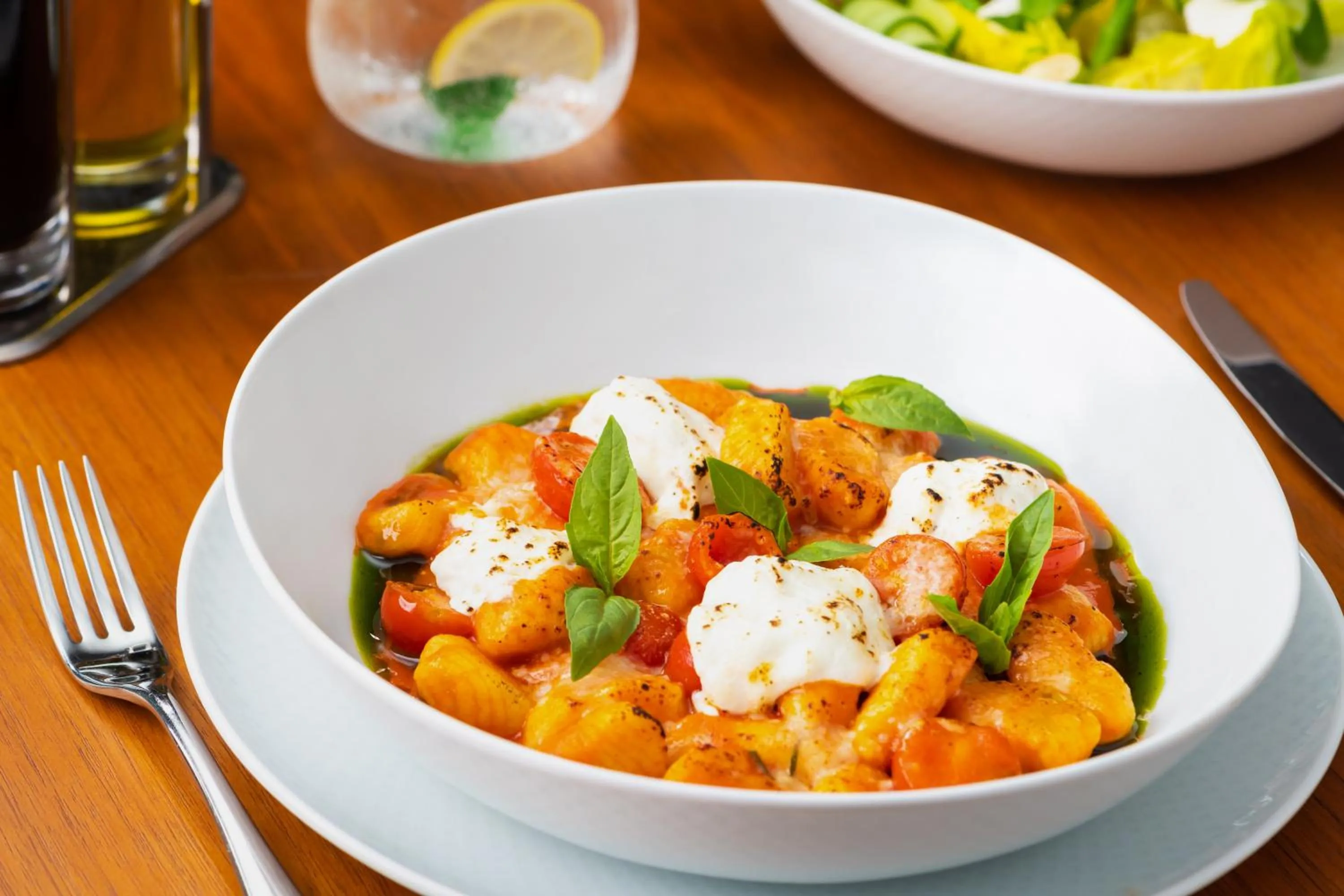 Restaurant/places to eat in JA Beach Hotel, Dubai